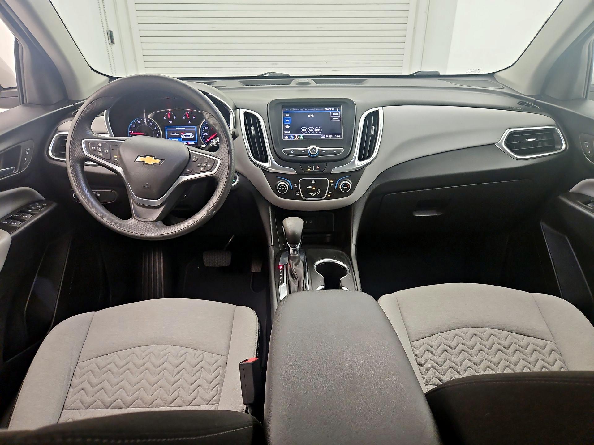 Thumbnail: 2022 Chevrolet Equinox - 9