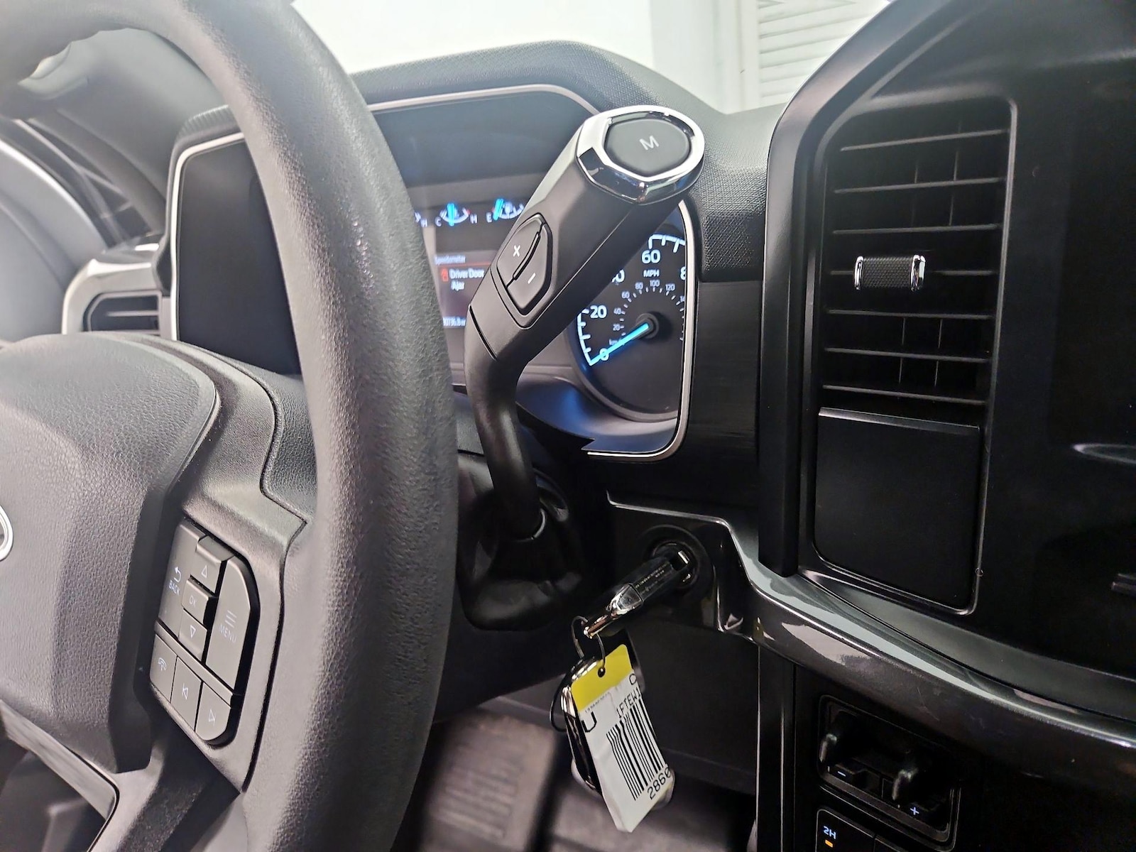 2023 Ford F-150 XL - Photo 19