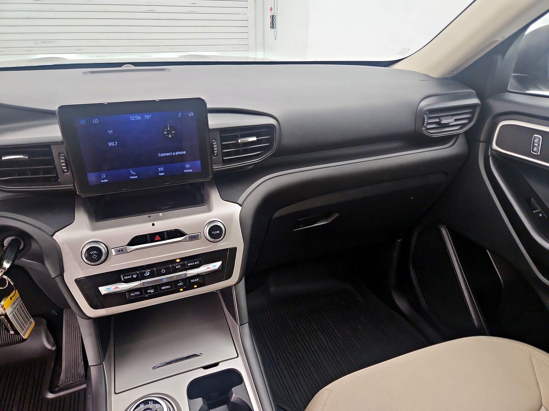 Thumbnail: 2022 Ford Explorer - 9