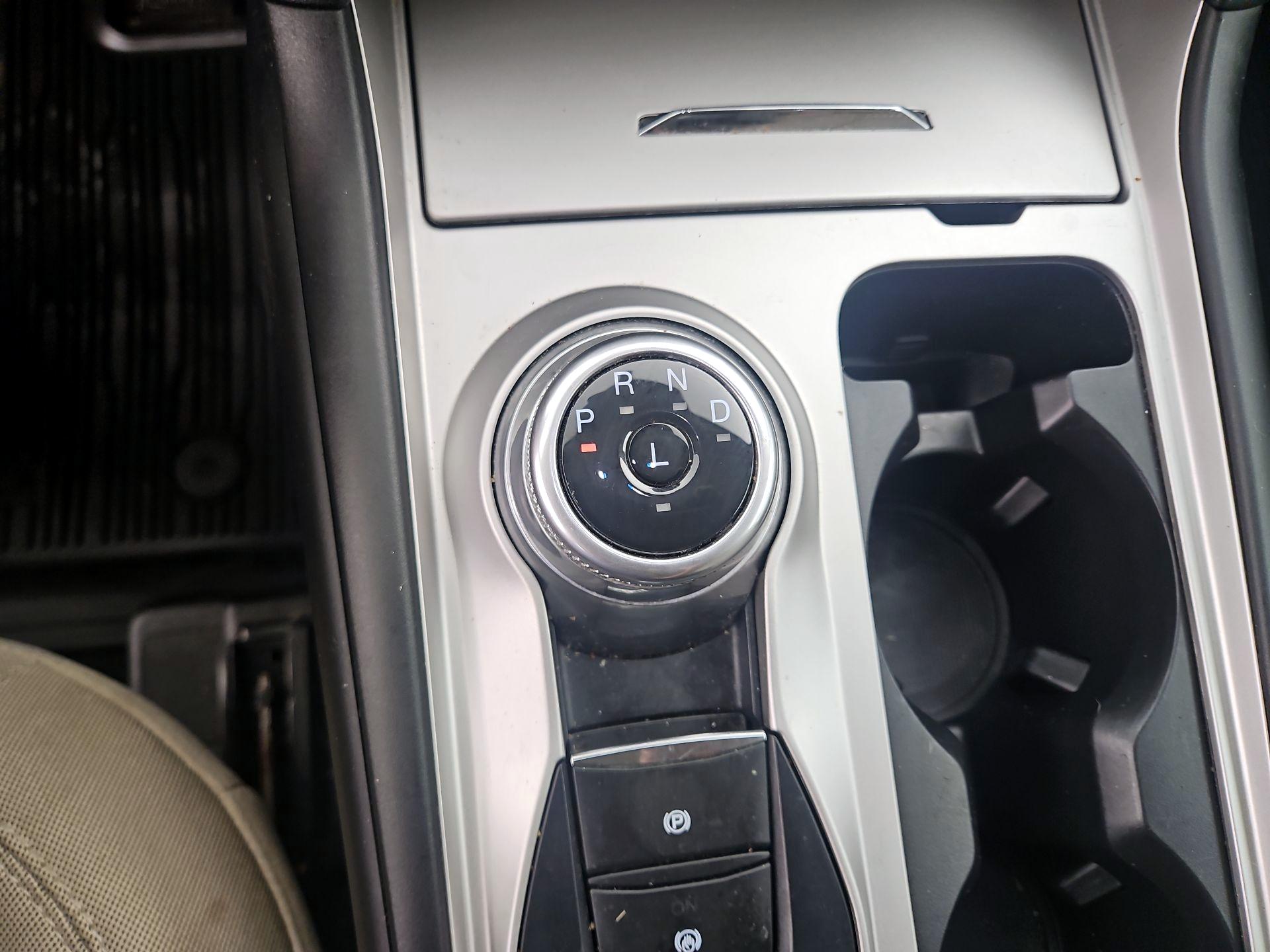 Thumbnail: 2022 Ford Explorer - 17