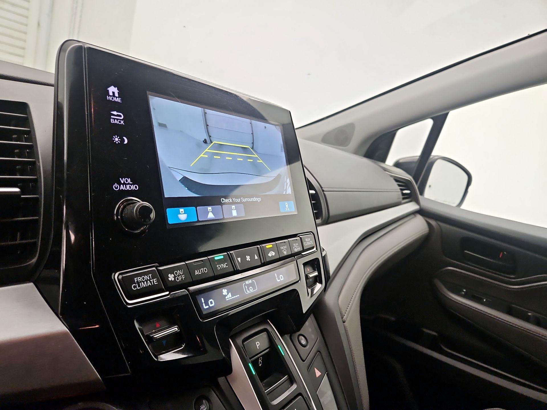 Thumbnail: 2022 Honda Odyssey - 14