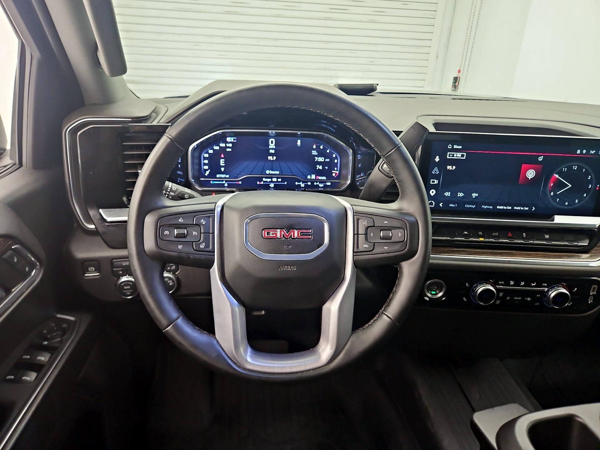 Thumbnail: 2024 GMC Sierra 1500 - 10