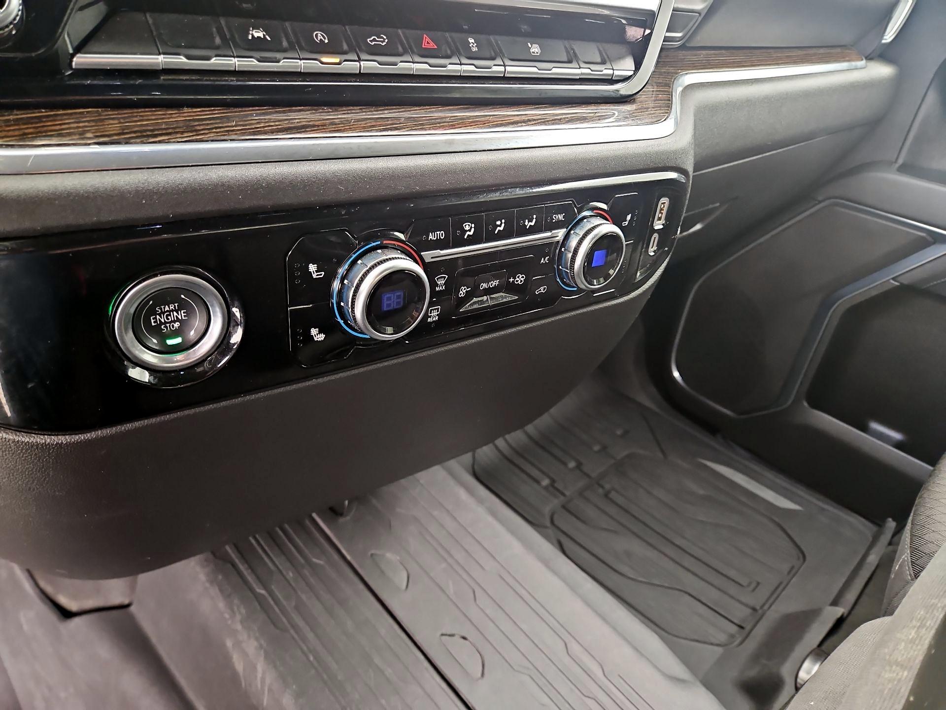 Thumbnail: 2024 GMC Sierra 1500 - 16