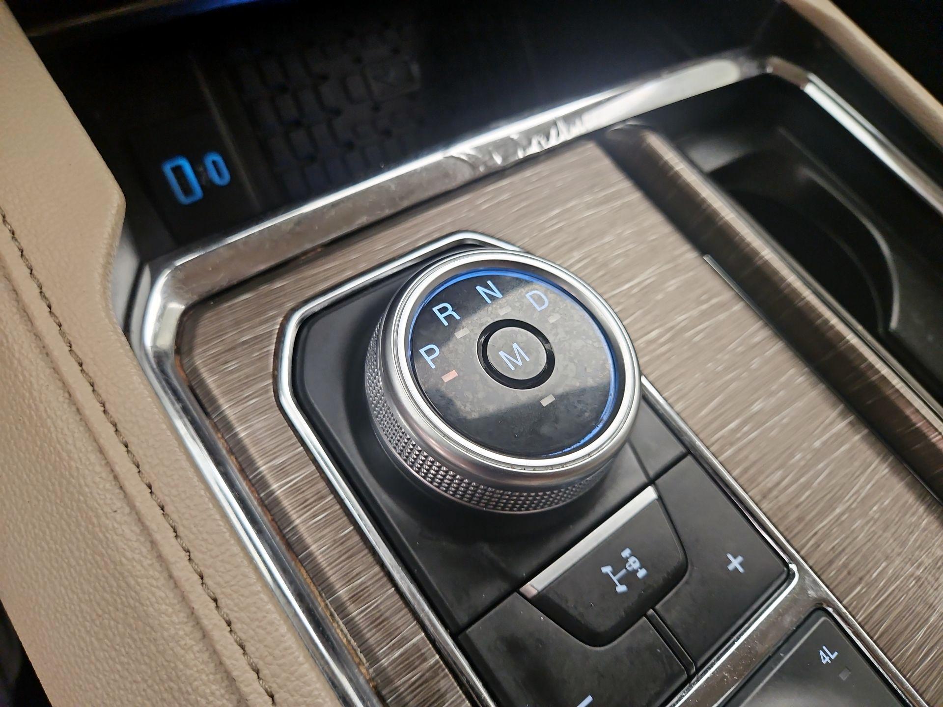 Thumbnail: 2024 Ford Expedition - 17