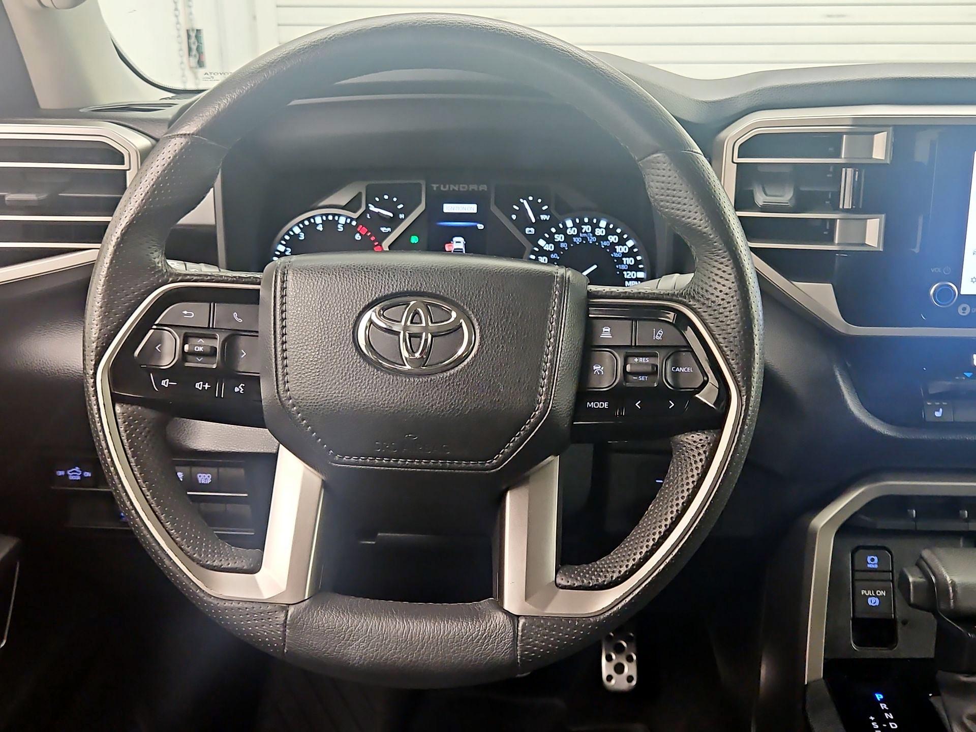 Thumbnail: 2023 Toyota Tundra - 10
