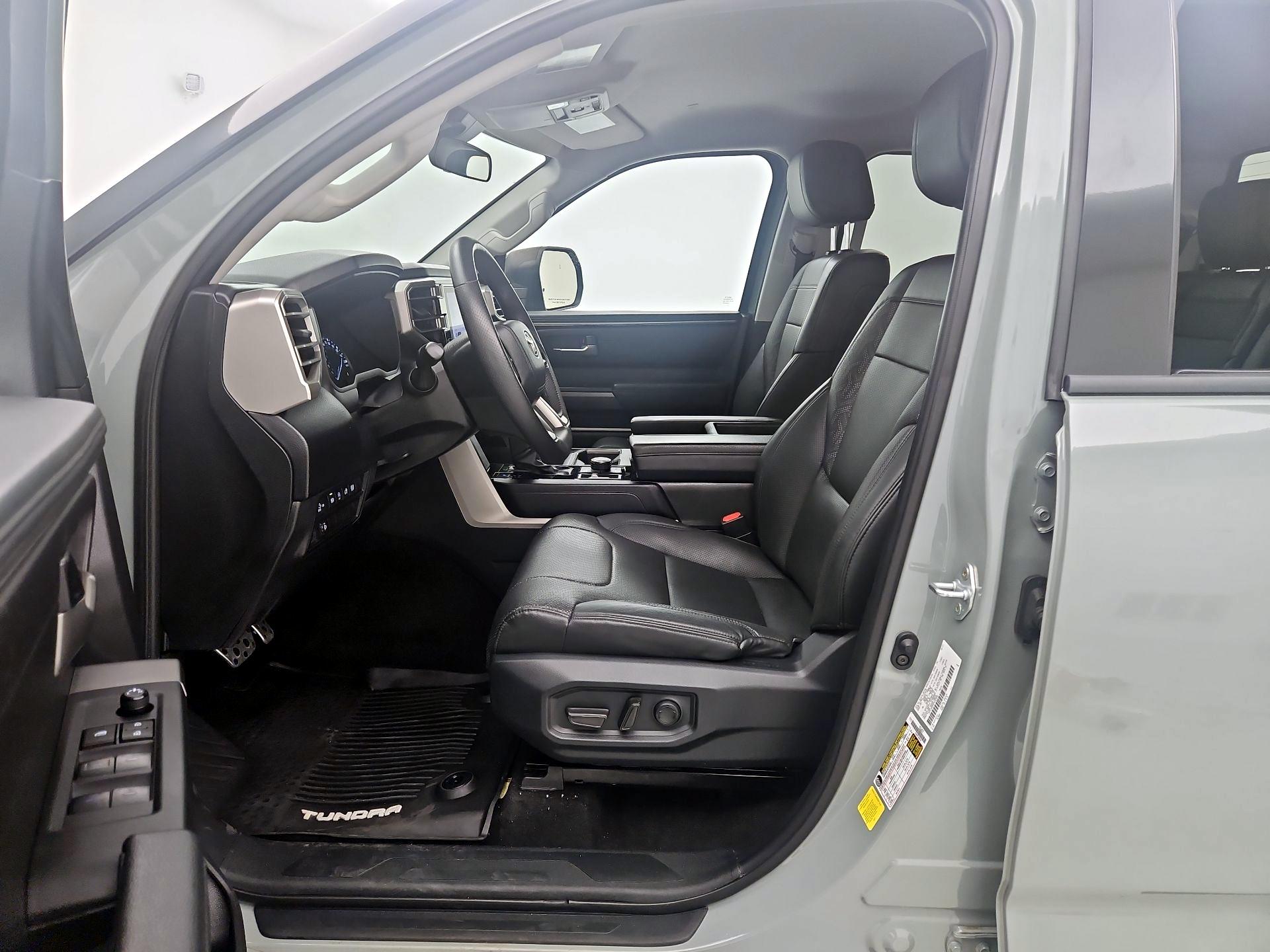 Thumbnail: 2023 Toyota Tundra - 11