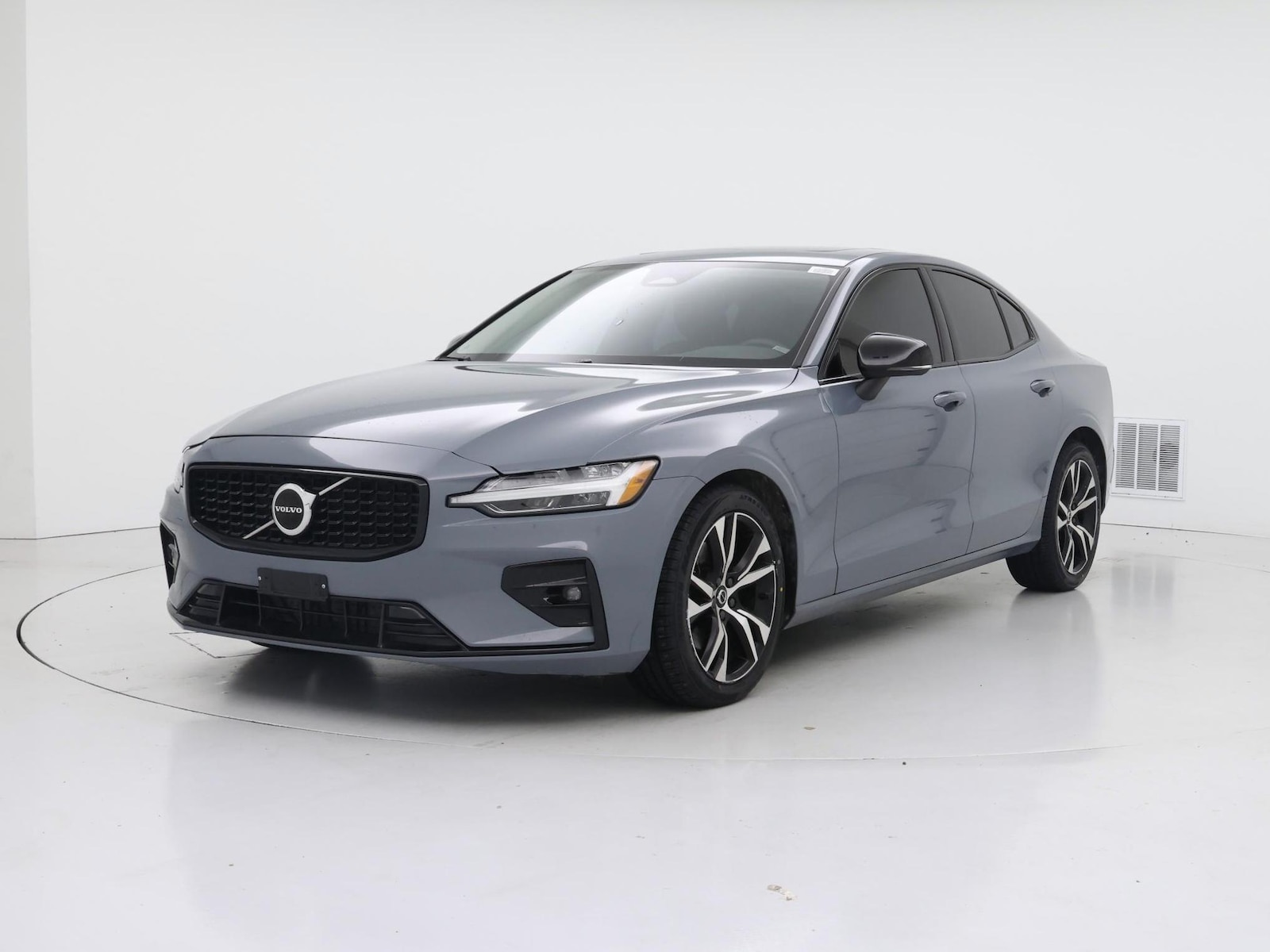 2024 Volvo S60 Core - Photo 5