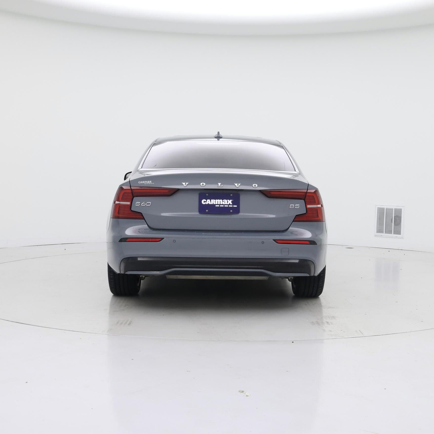 Thumbnail: 2024 Volvo S60 - 6