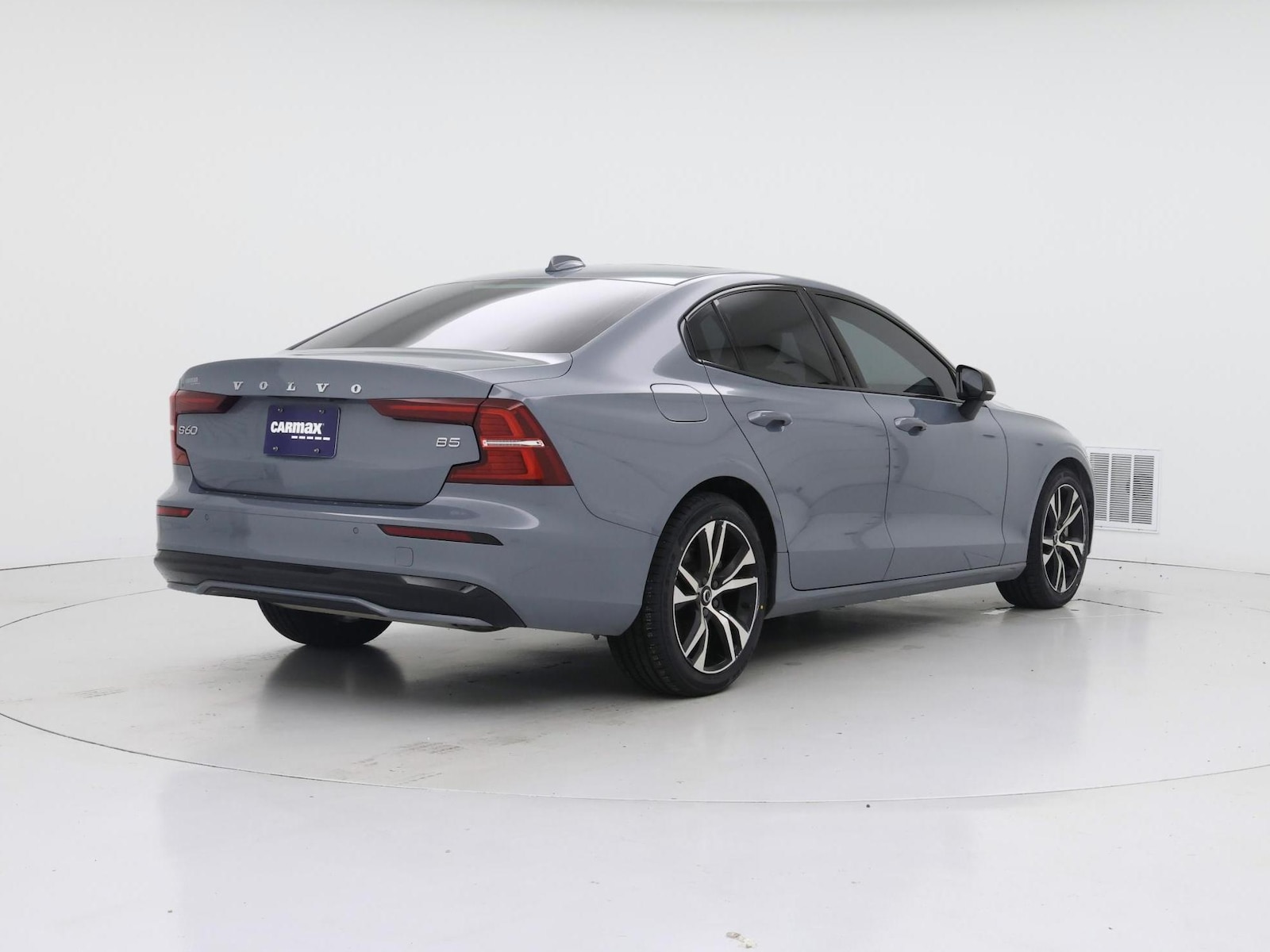 2024 Volvo S60 Core - Photo 9