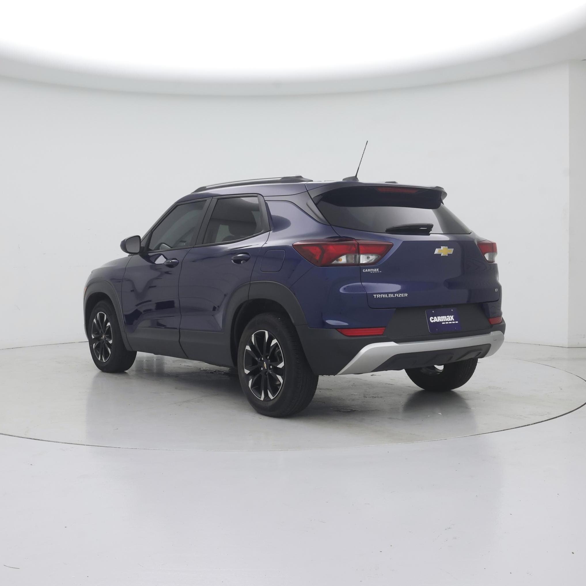 Thumbnail: 2023 Chevrolet TrailBlazer - 2