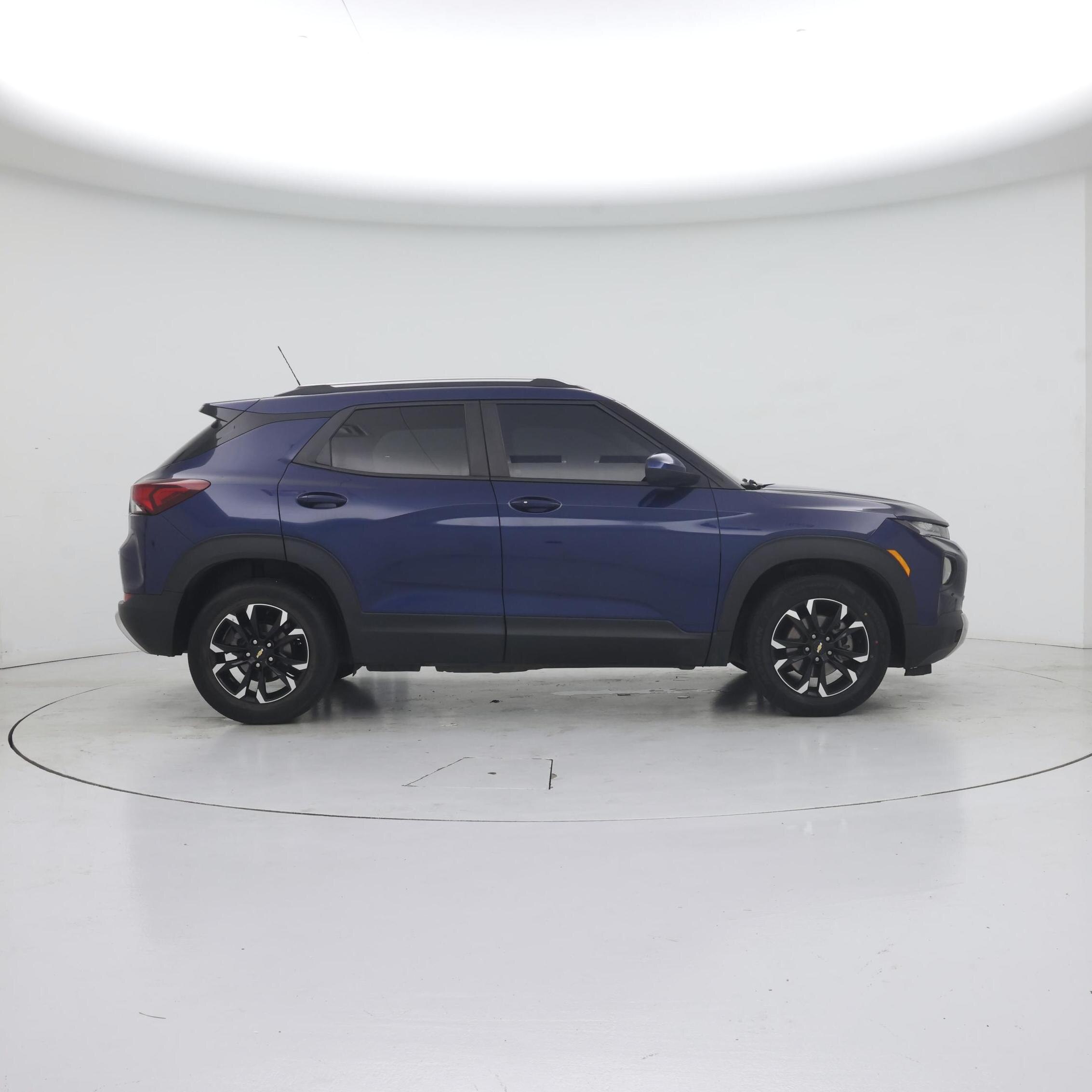 Thumbnail: 2023 Chevrolet TrailBlazer - 7