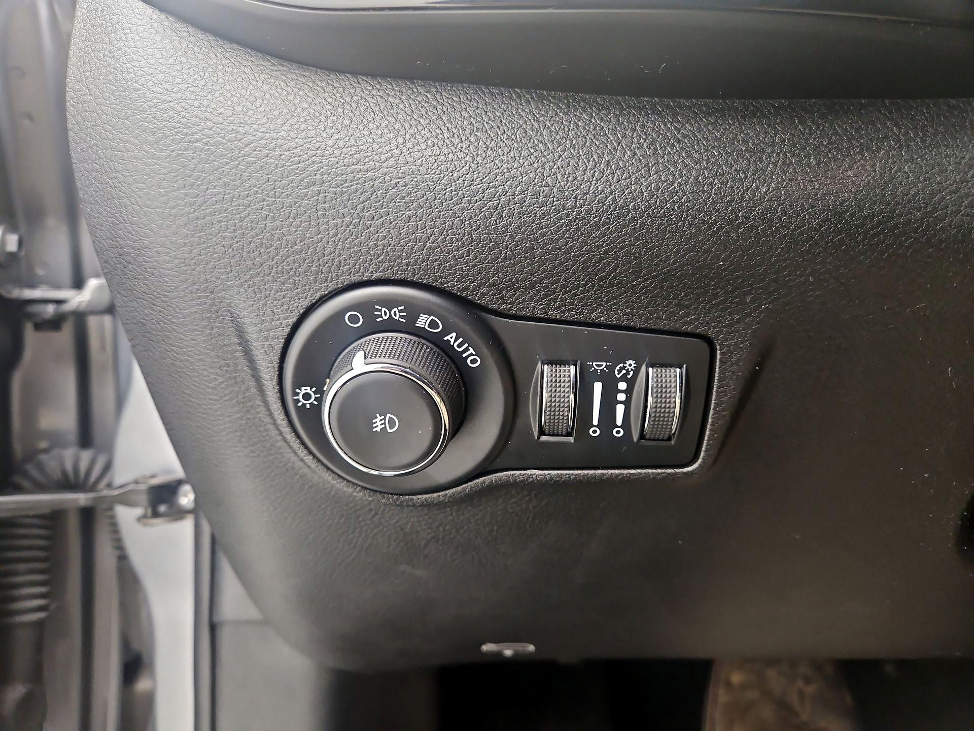 Thumbnail: 2024 Jeep Compass - 13