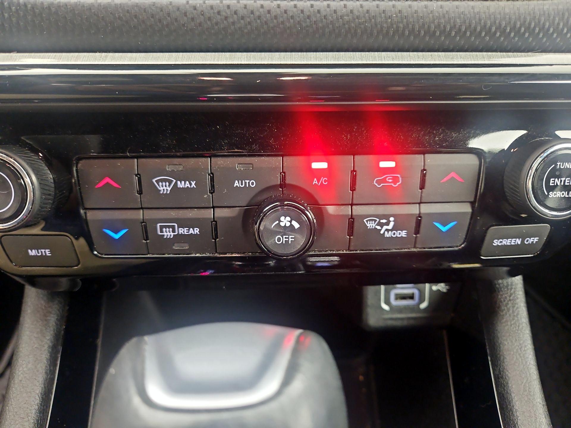 Thumbnail: 2024 Jeep Compass - 16