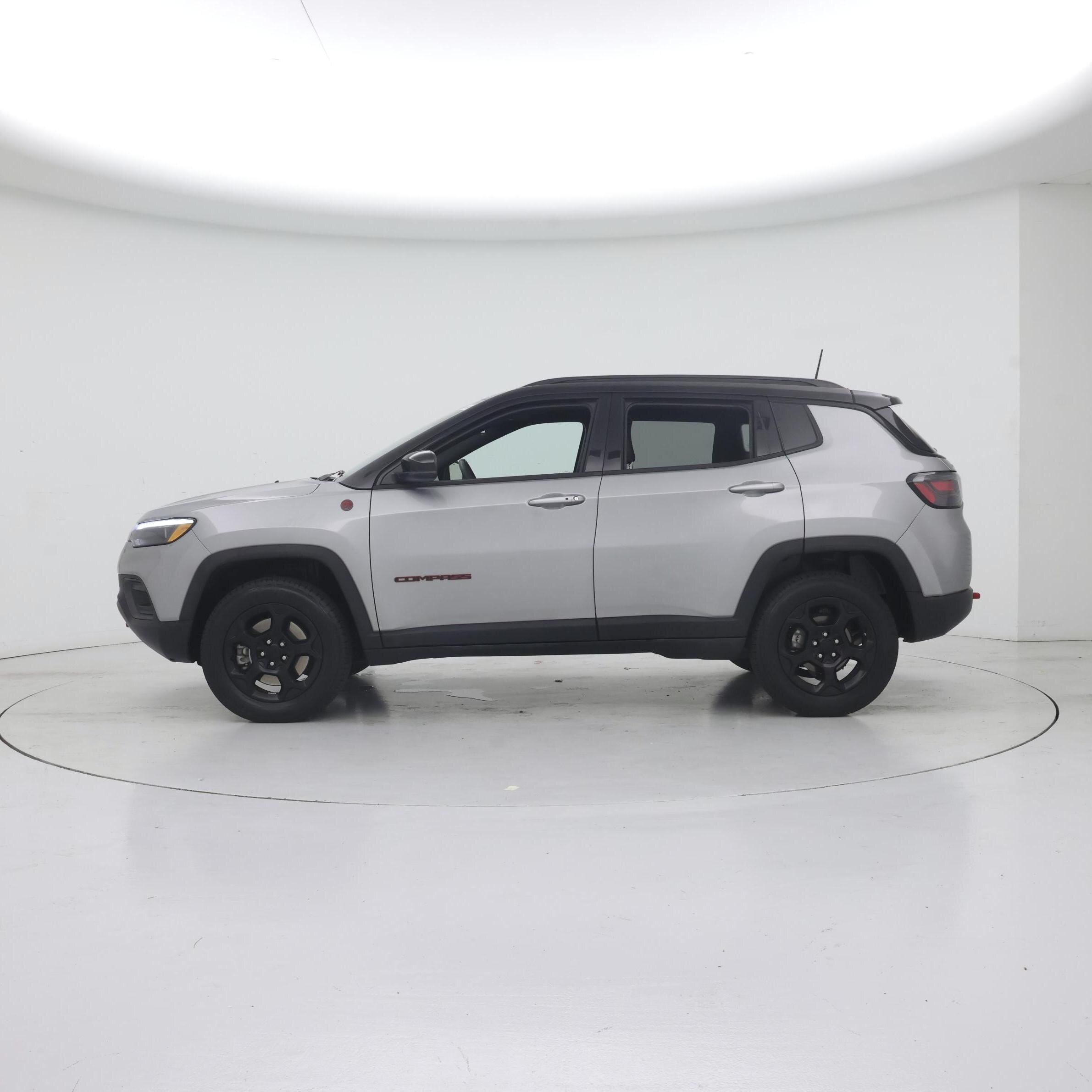 Thumbnail: 2024 Jeep Compass - 3