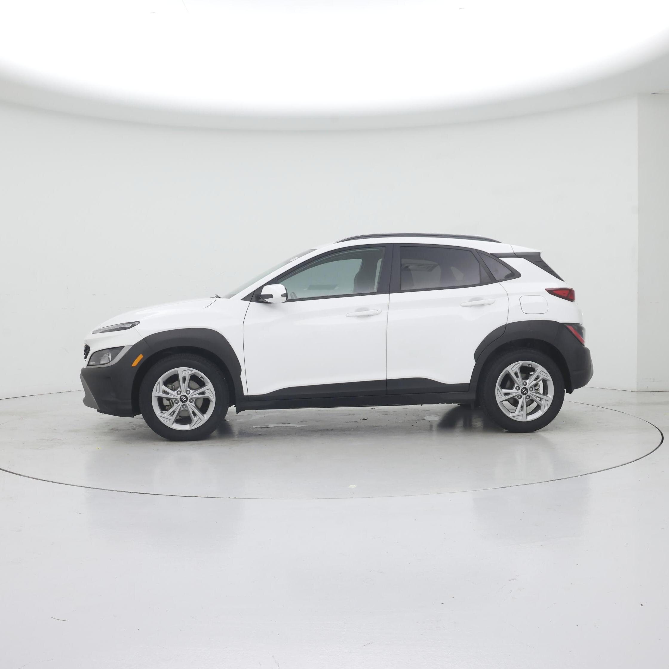 Thumbnail: 2023 Hyundai Kona - 3