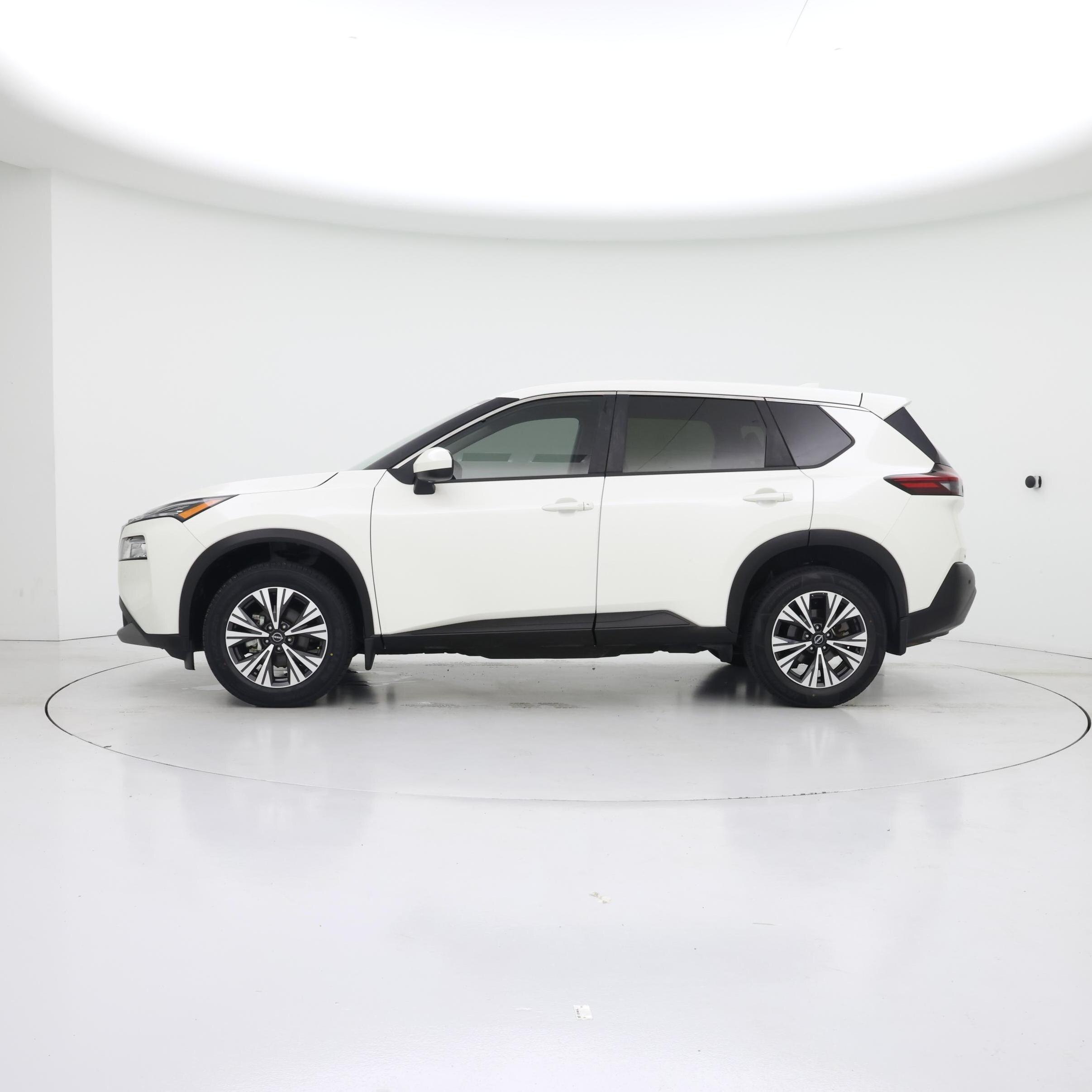 Thumbnail: 2023 Nissan Rogue - 3
