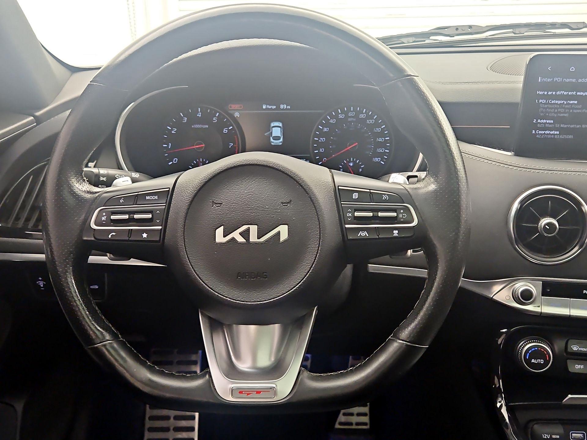 Thumbnail: 2022 Kia Stinger - 10