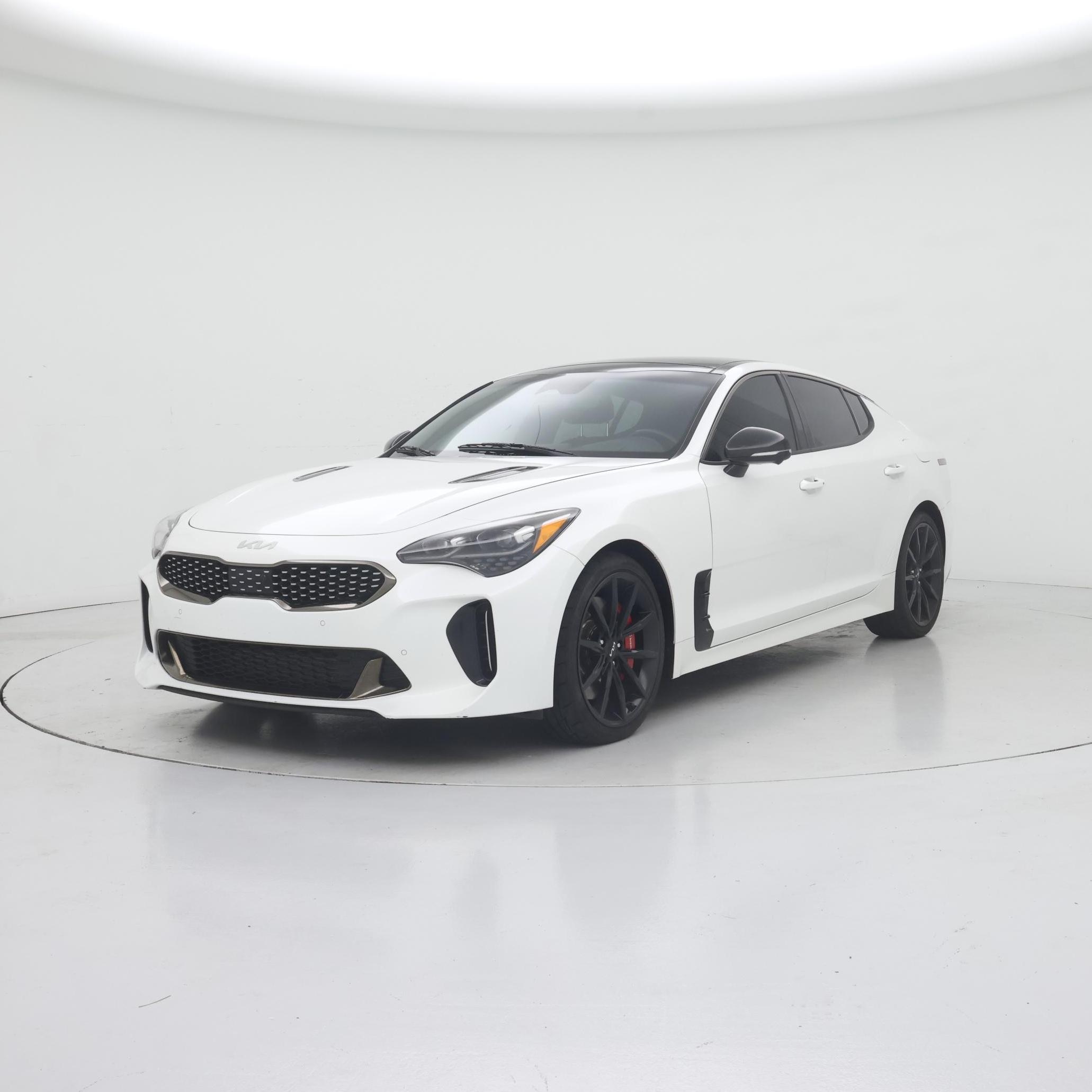 Thumbnail: 2022 Kia Stinger - 4