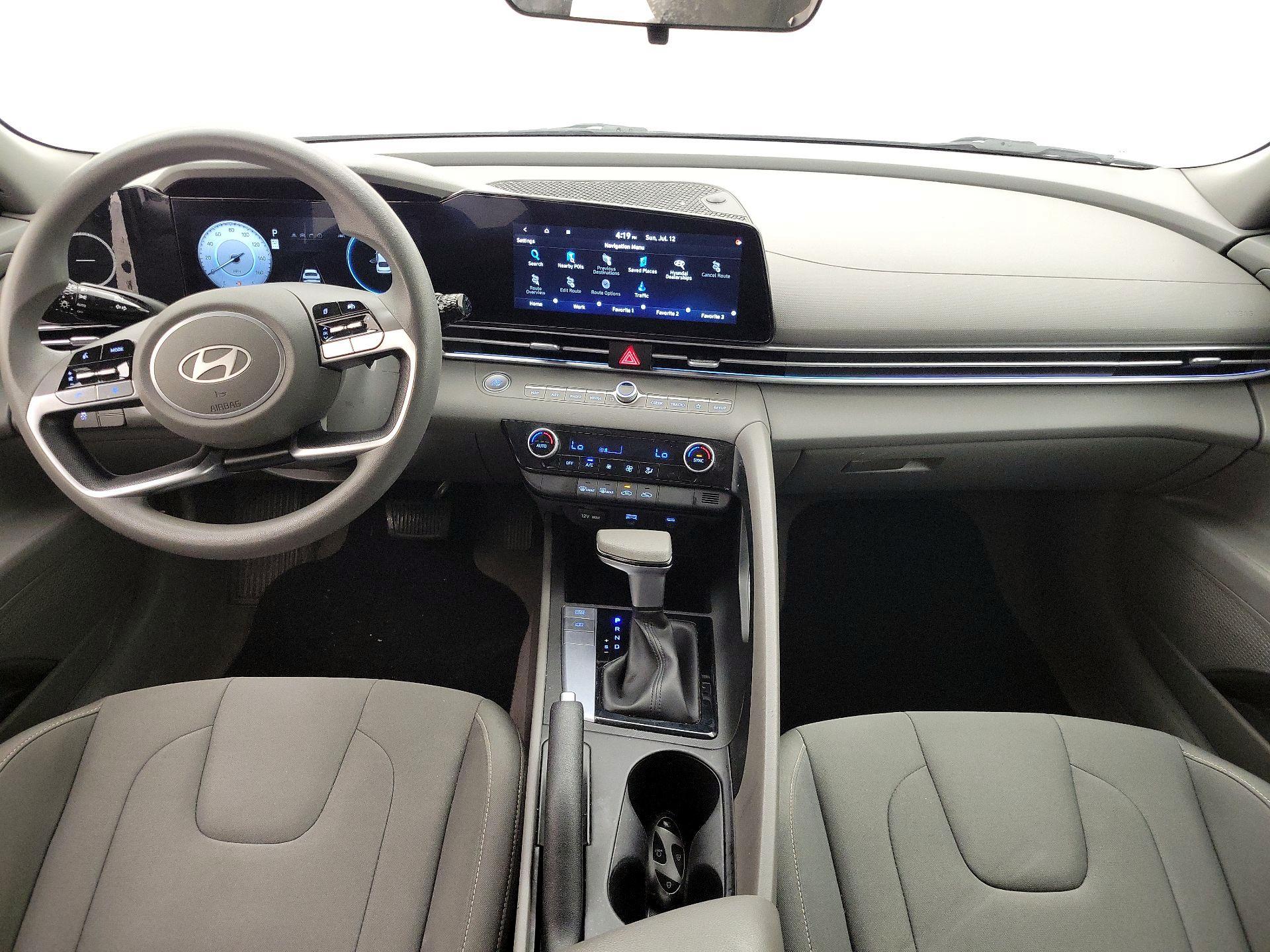 Thumbnail: 2024 Hyundai Elantra - 9
