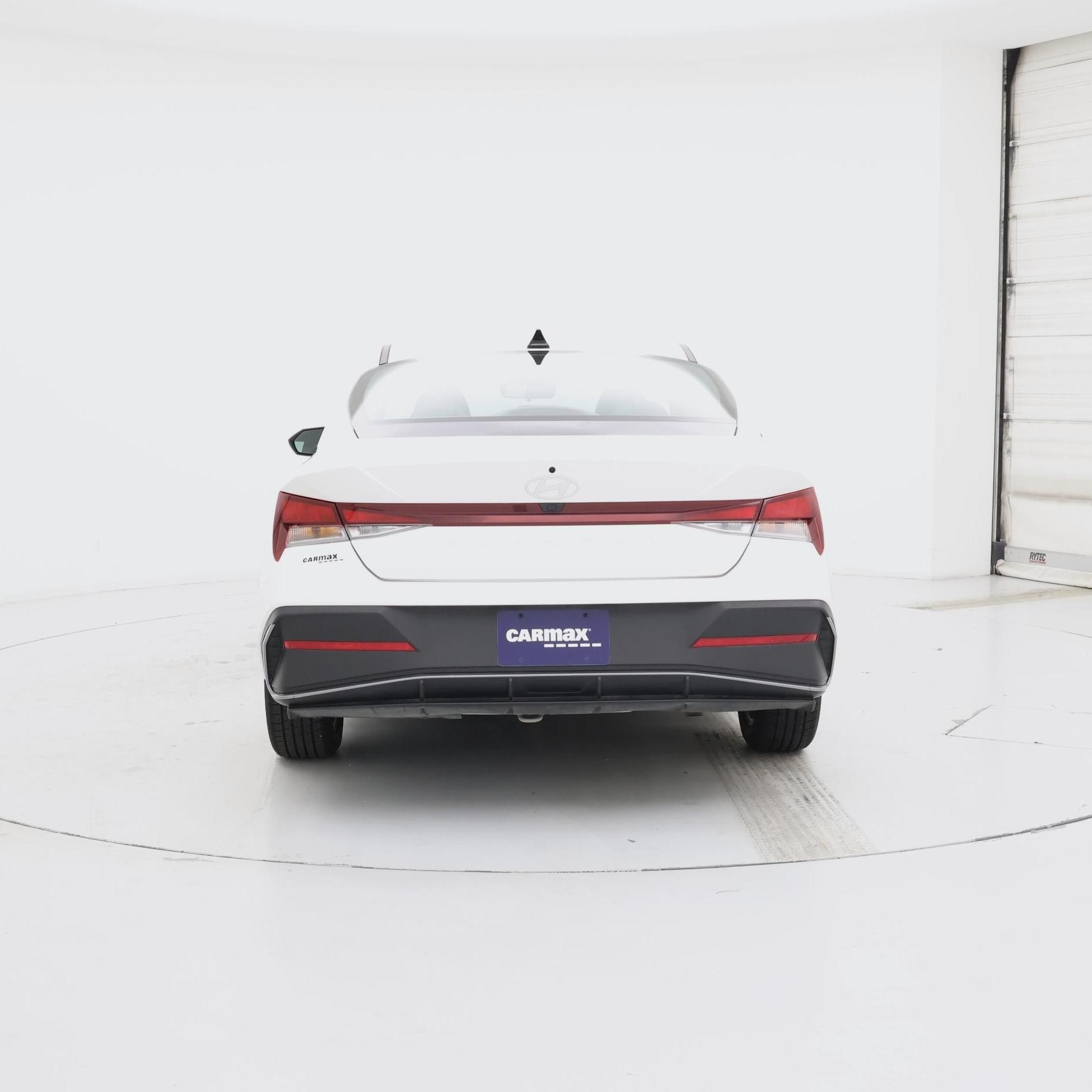 Thumbnail: 2024 Hyundai Elantra - 6