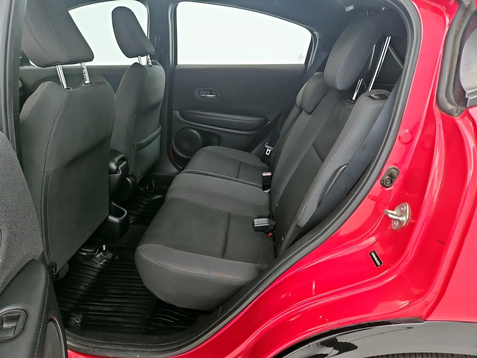Thumbnail: 2019 Honda HR-V - 19