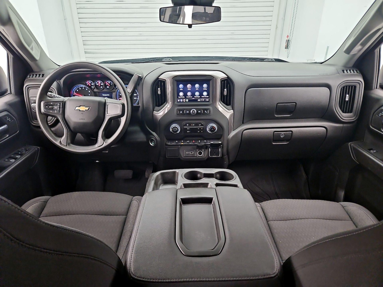 2024 Chevrolet Silverado 1500 Custom - Photo 10