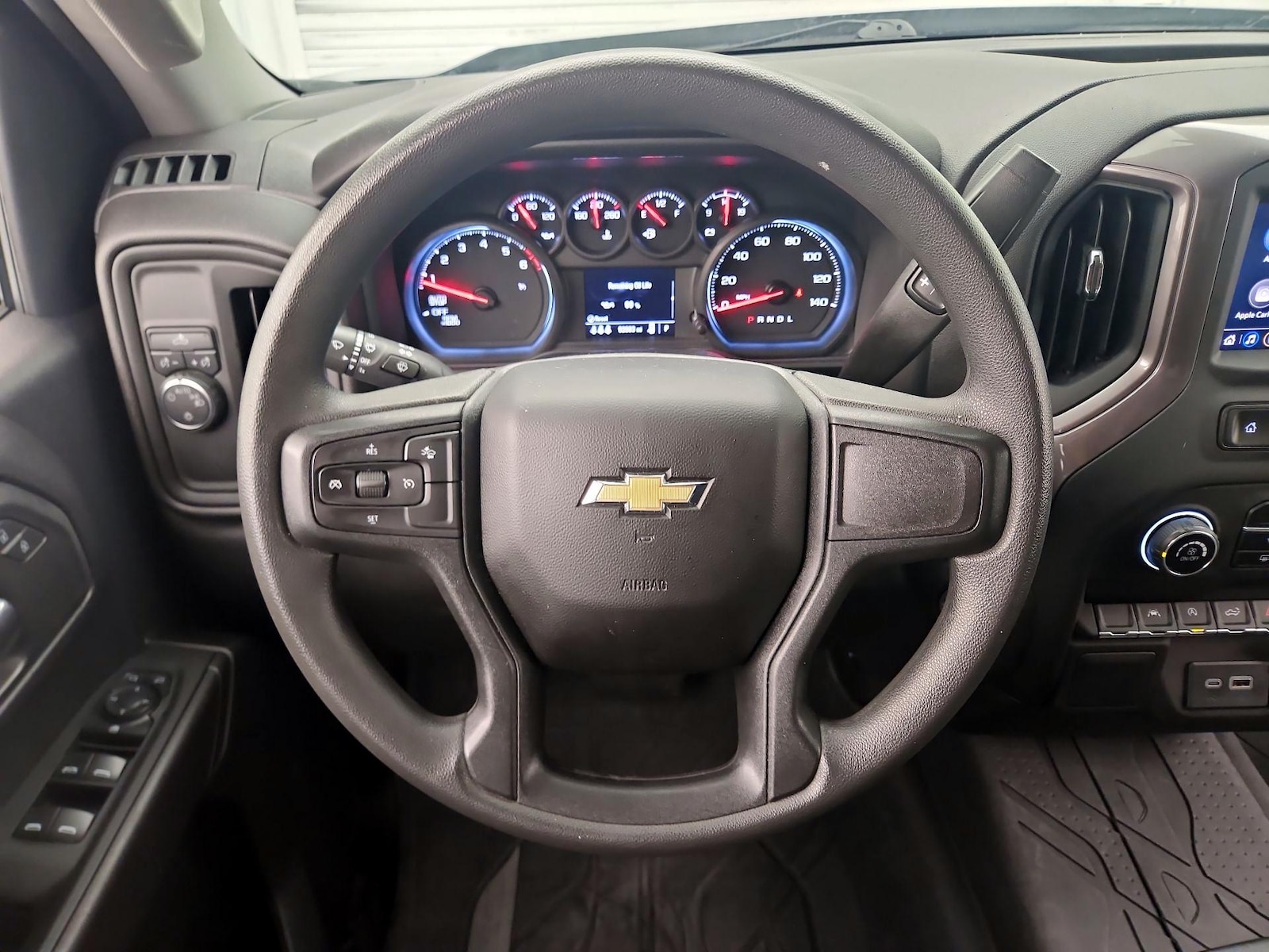 2024 Chevrolet Silverado 1500 Custom - Photo 11