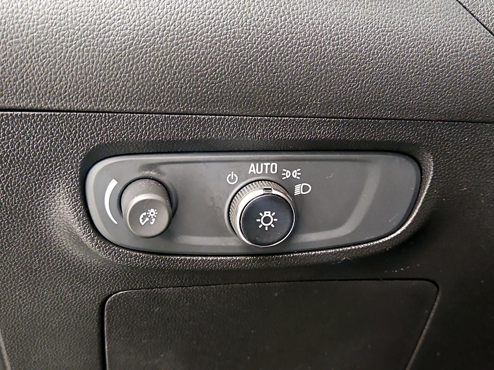 Thumbnail: 2025 Buick Encore GX - 13