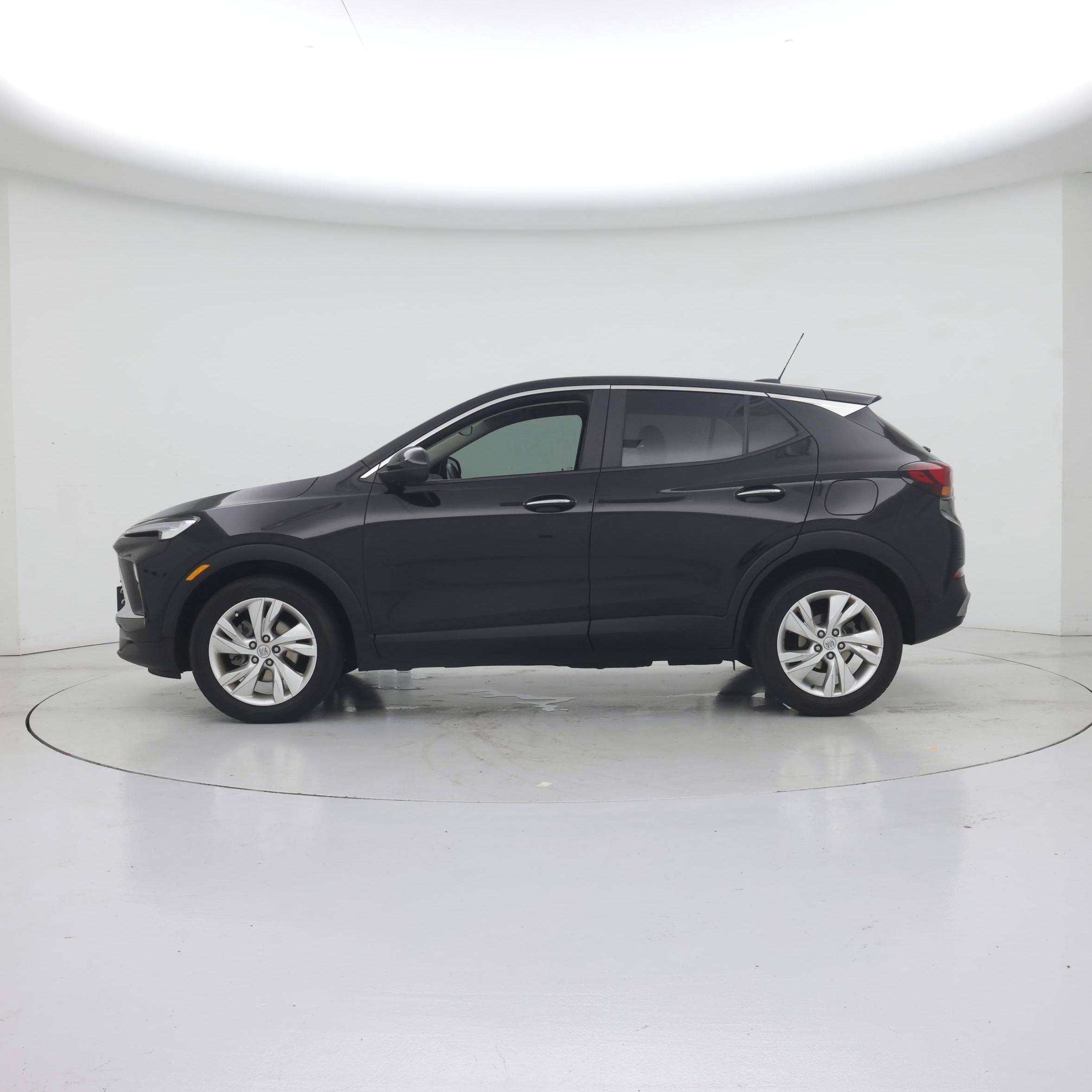 Thumbnail: 2025 Buick Encore GX - 3