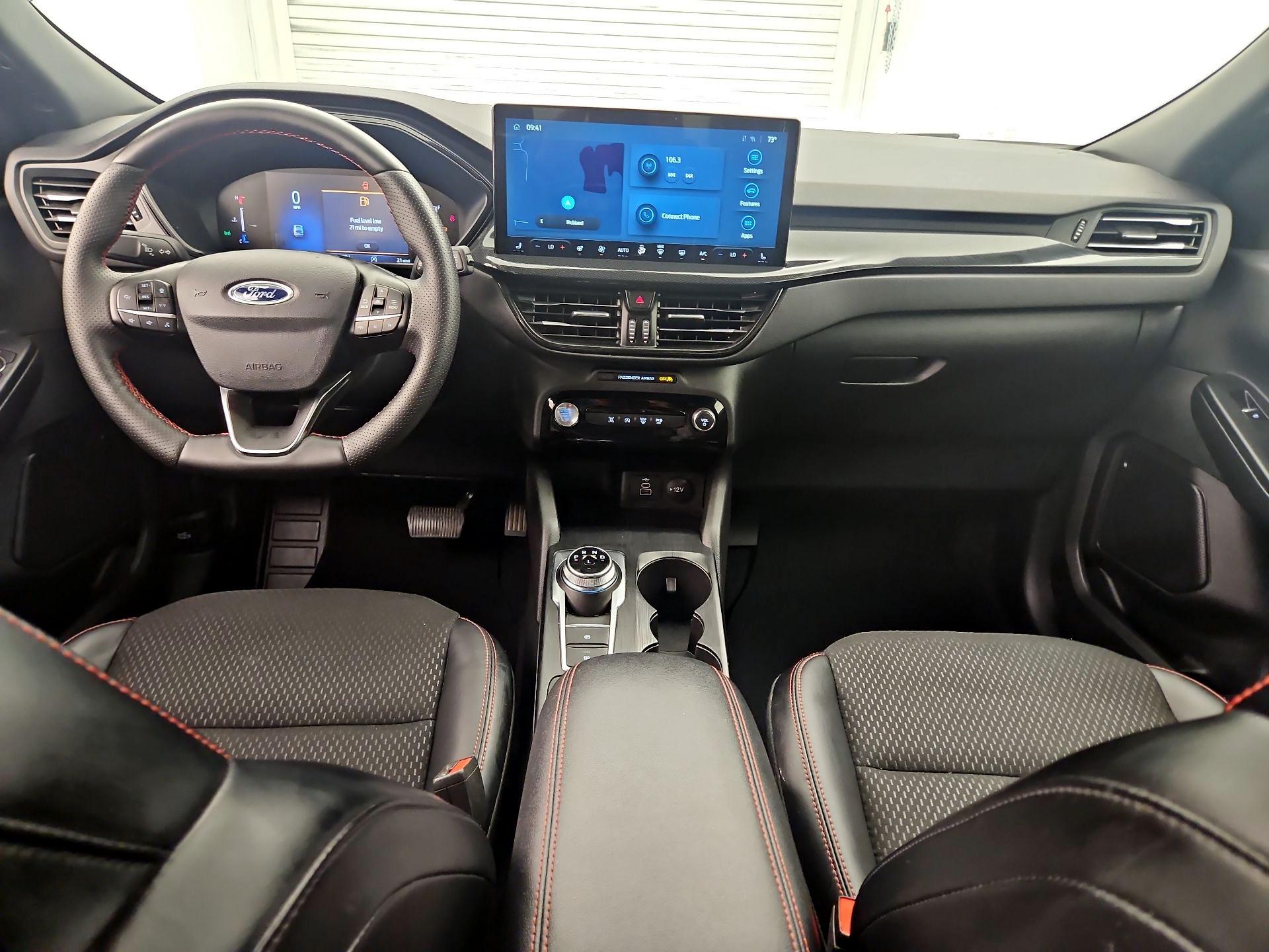 Thumbnail: 2025 Ford Escape - 9