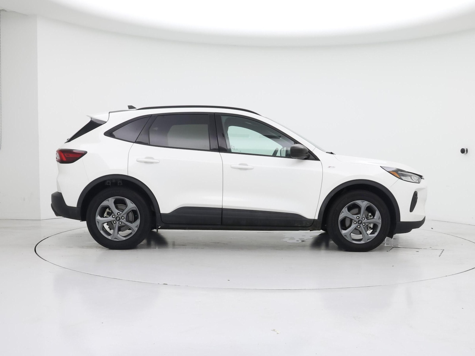 2025 Ford Escape ST-Line - Photo 8