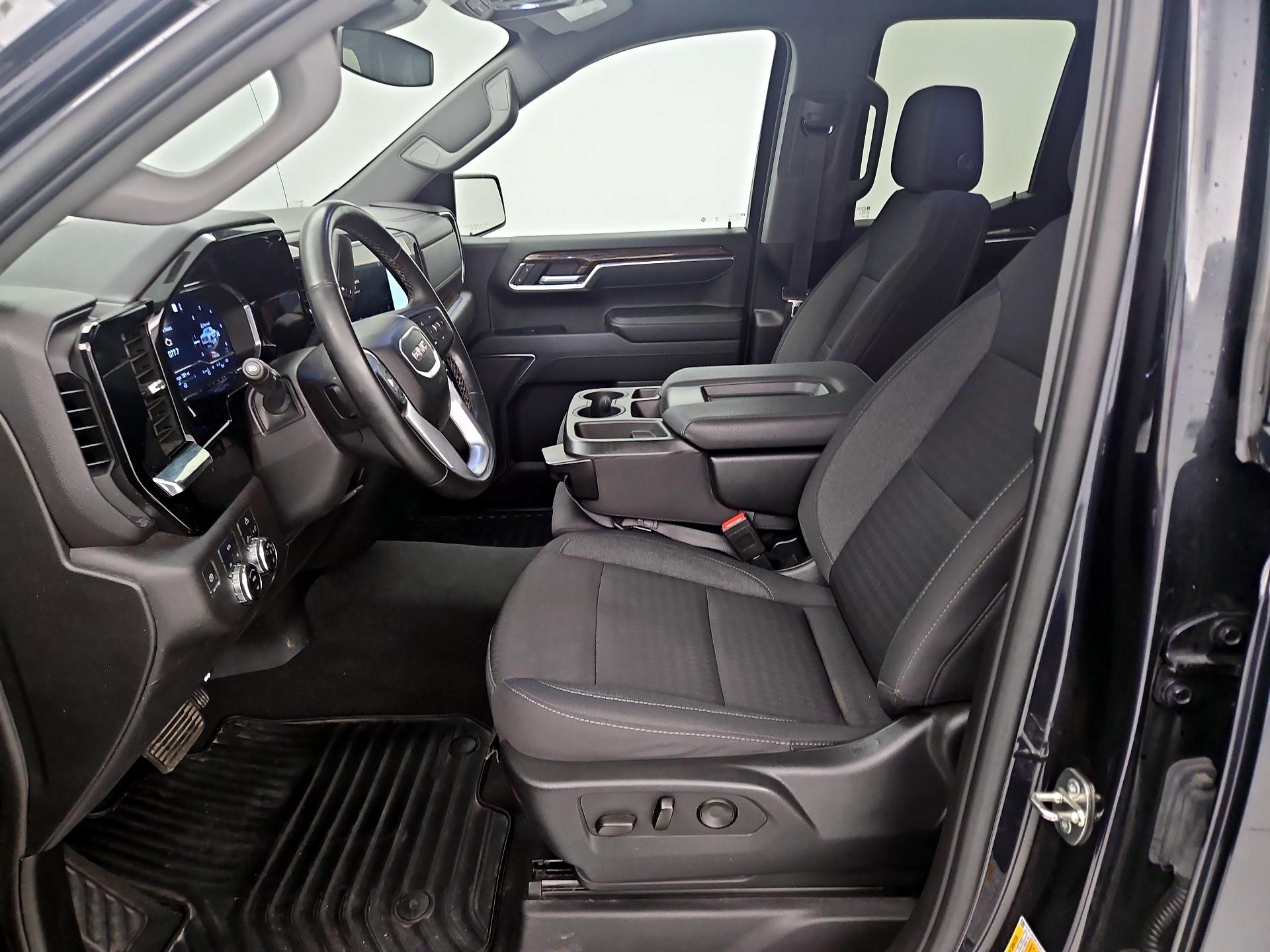 Thumbnail: 2023 GMC Sierra 1500 - 11