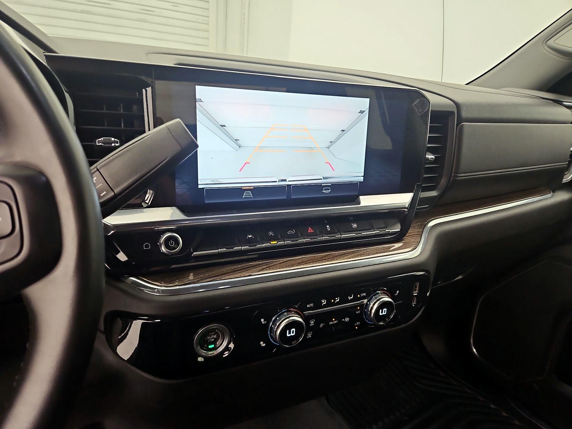 Thumbnail: 2023 GMC Sierra 1500 - 14