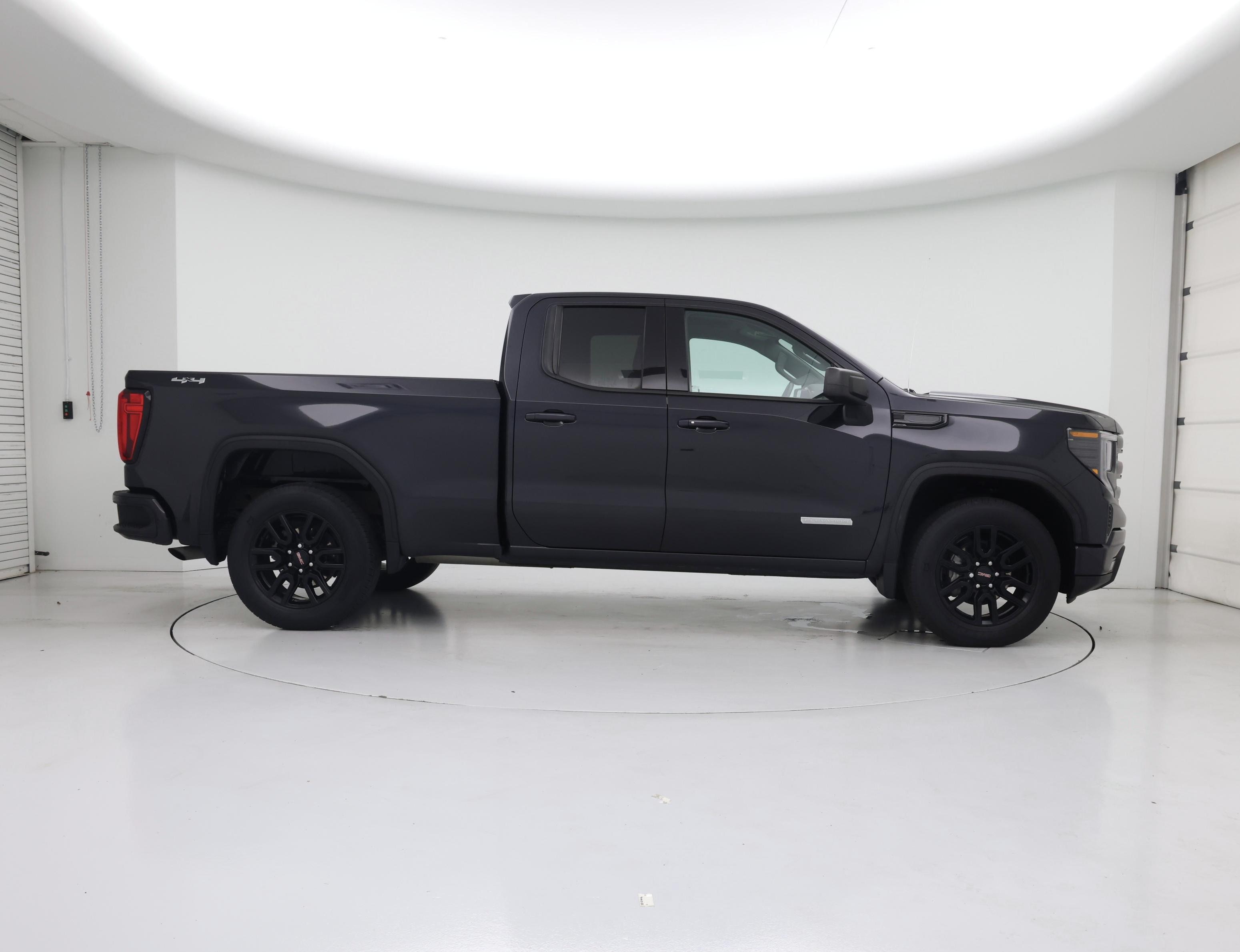 Thumbnail: 2023 GMC Sierra 1500 - 7
