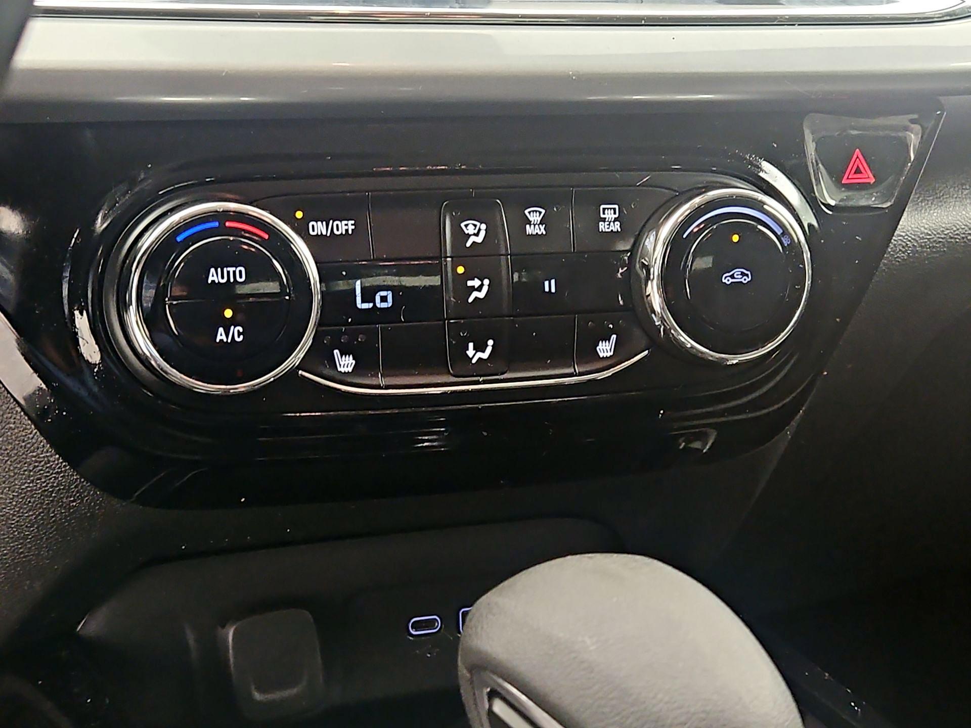 Thumbnail: 2025 Chevrolet Trax - 16