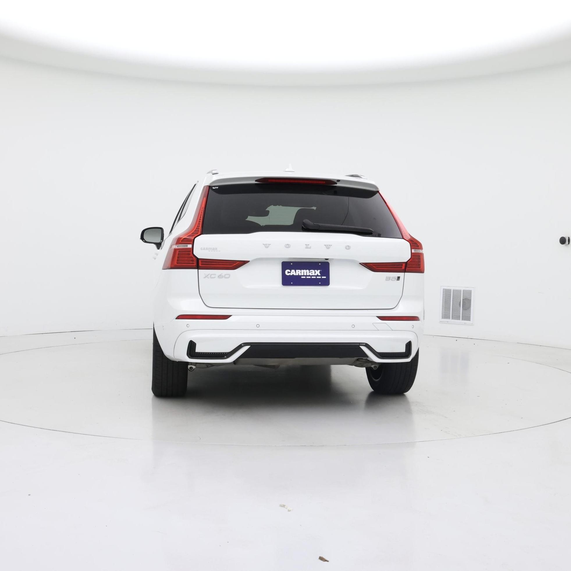Thumbnail: 2023 Volvo XC60 - 6