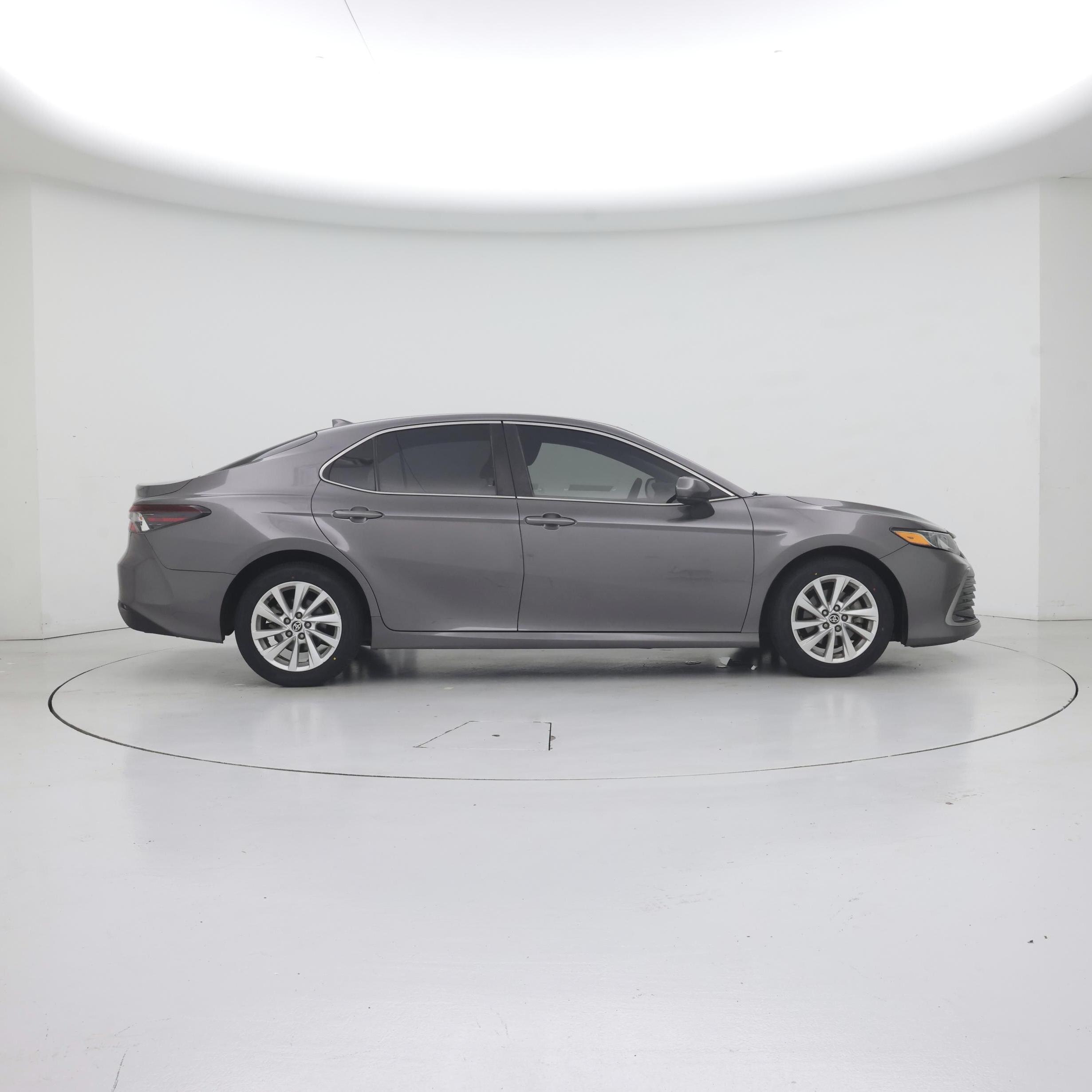 Thumbnail: 2022 Toyota Camry - 7
