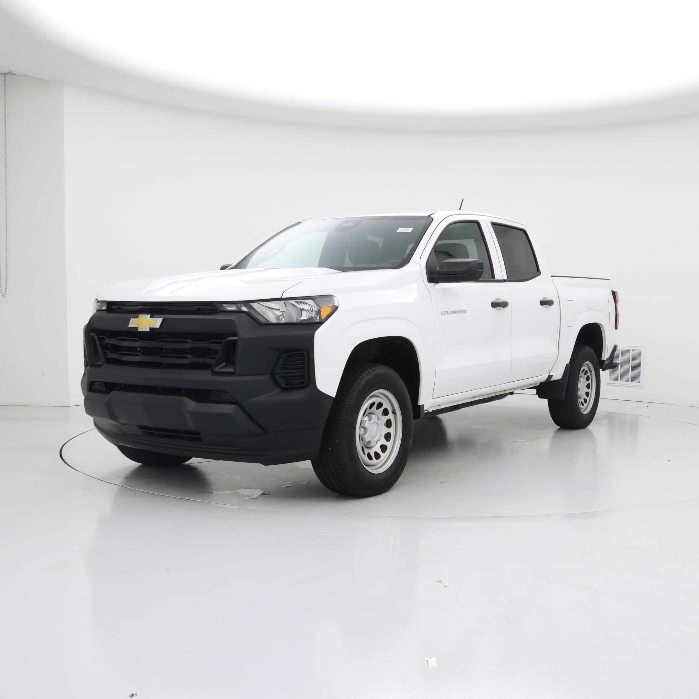 Thumbnail: 2024 Chevrolet Colorado - 4