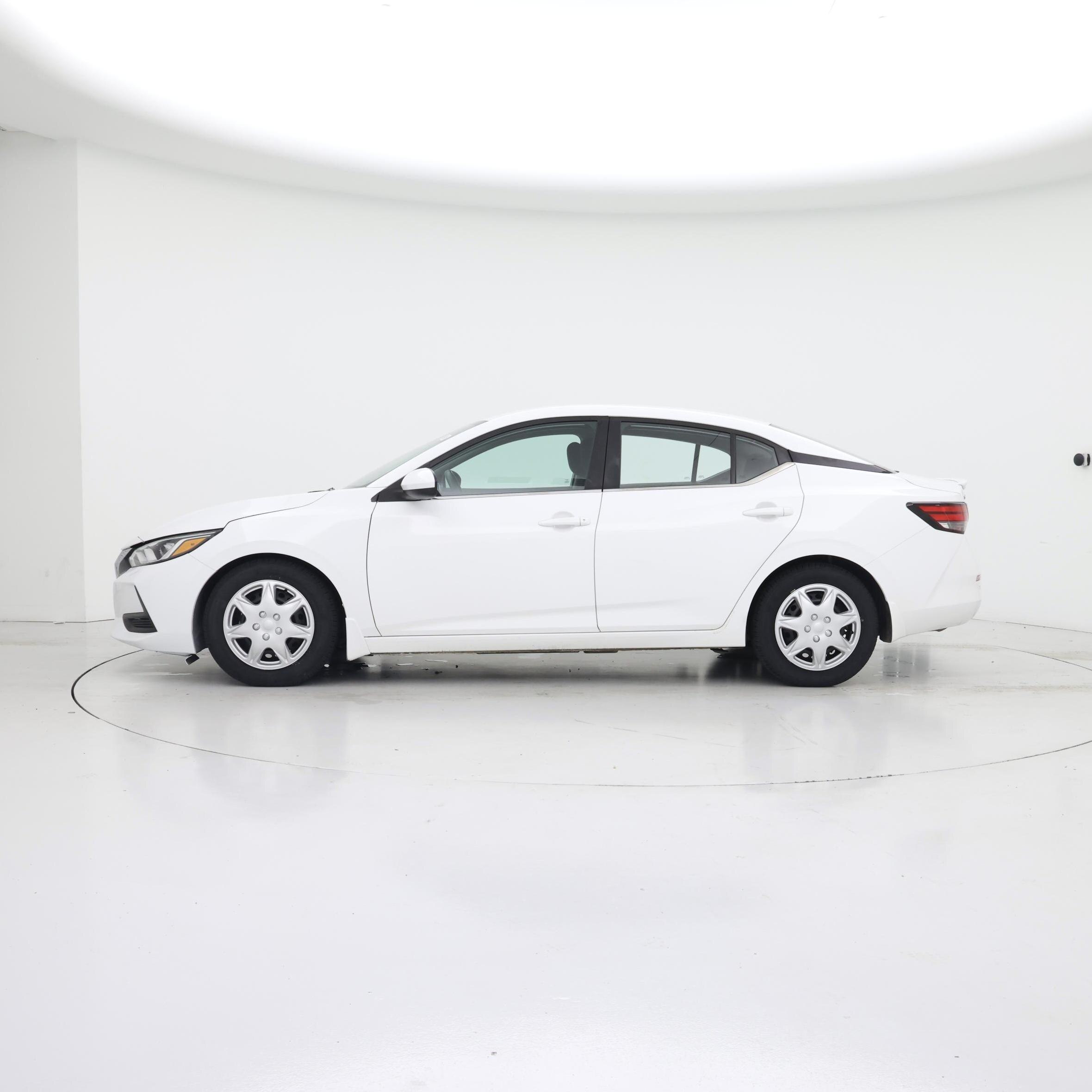Thumbnail: 2021 Nissan Sentra - 3