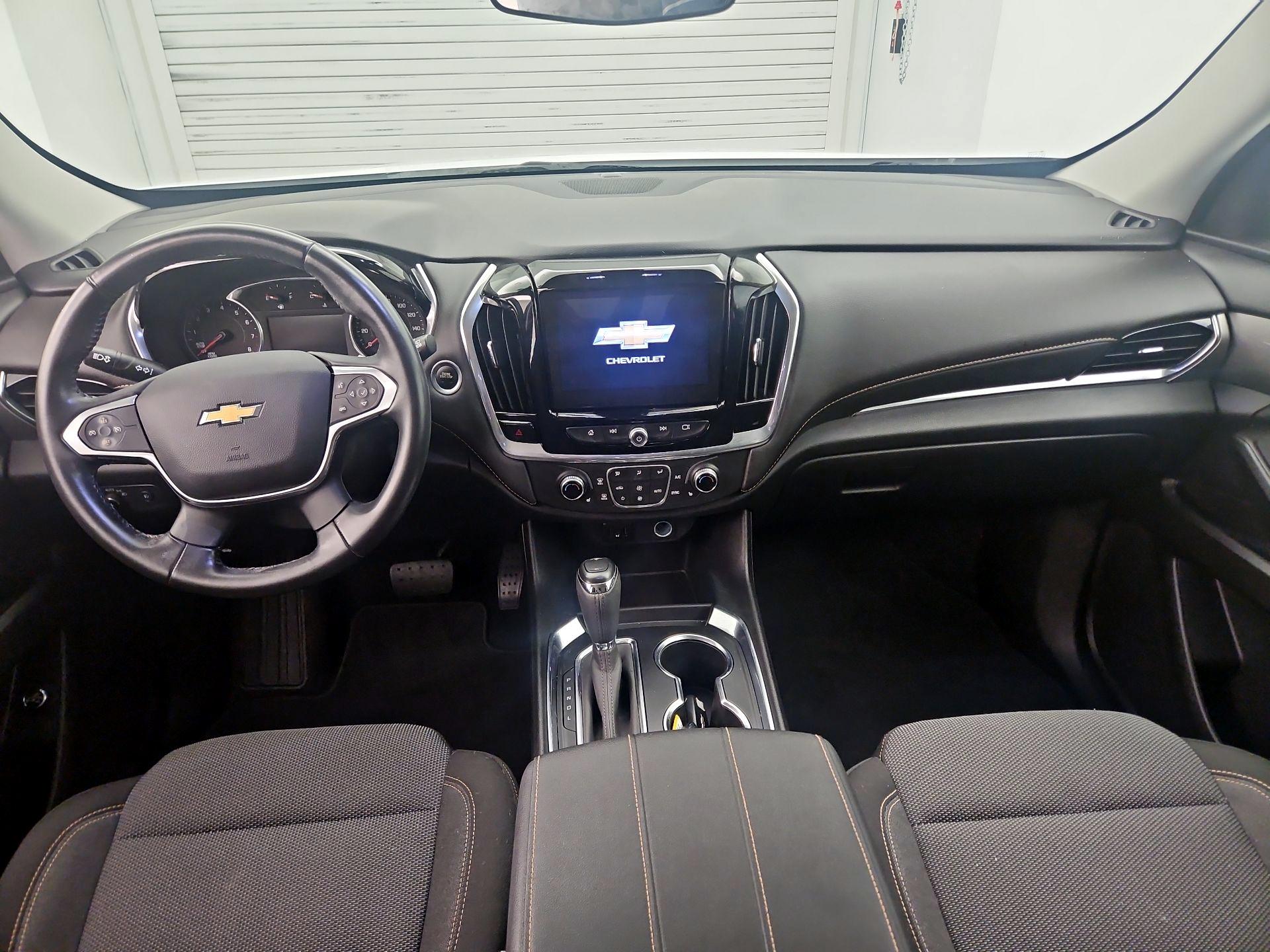 Thumbnail: 2020 Chevrolet Traverse - 9