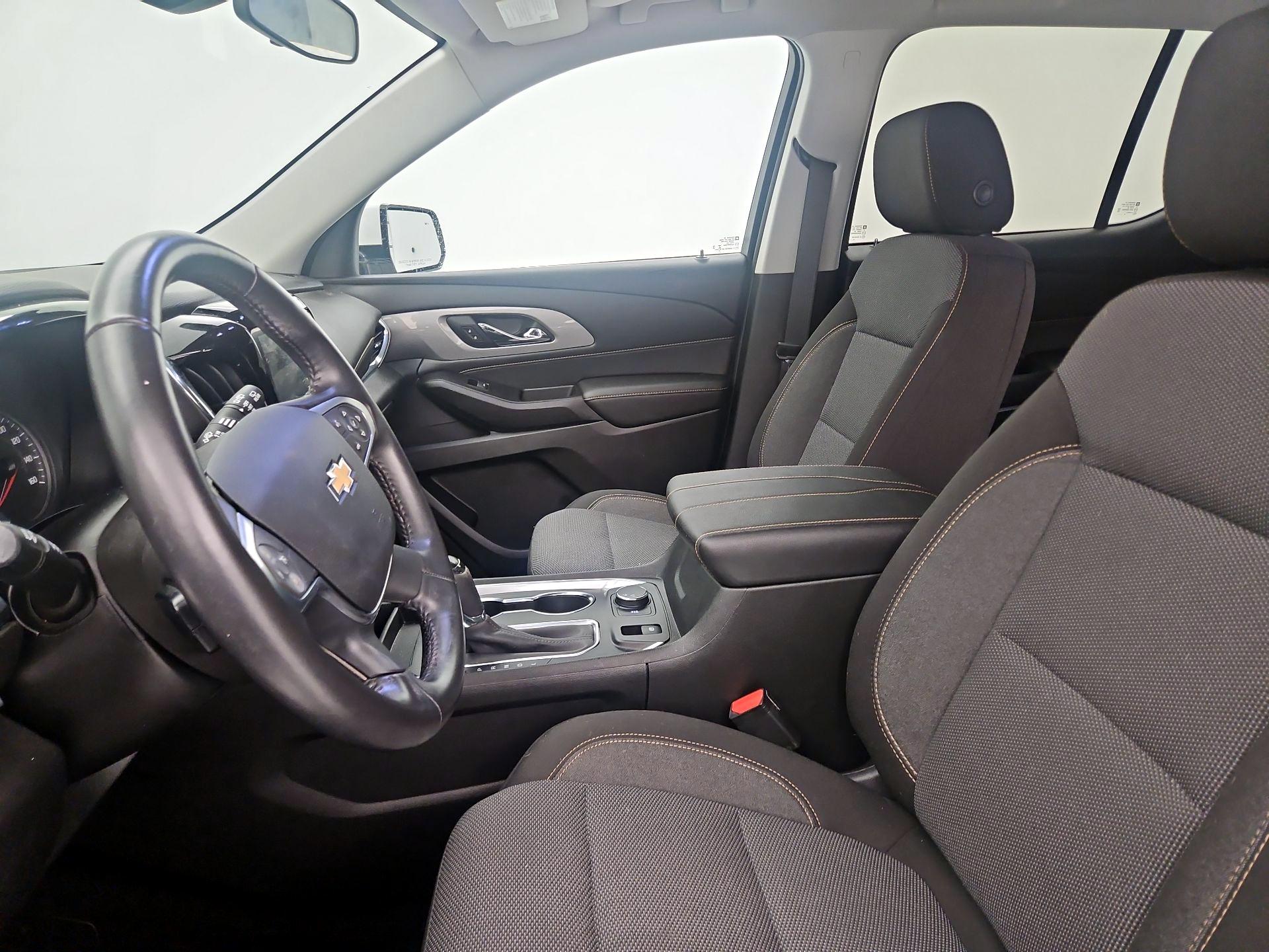 Thumbnail: 2020 Chevrolet Traverse - 11