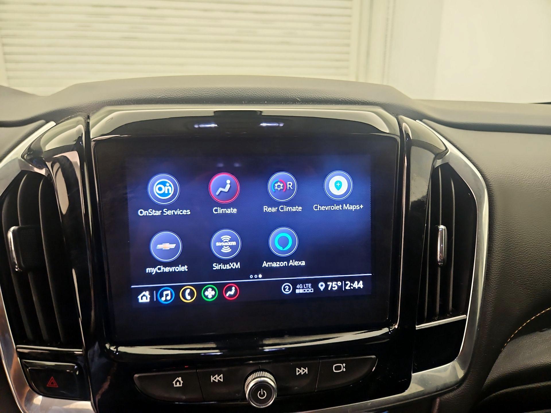 Thumbnail: 2020 Chevrolet Traverse - 16