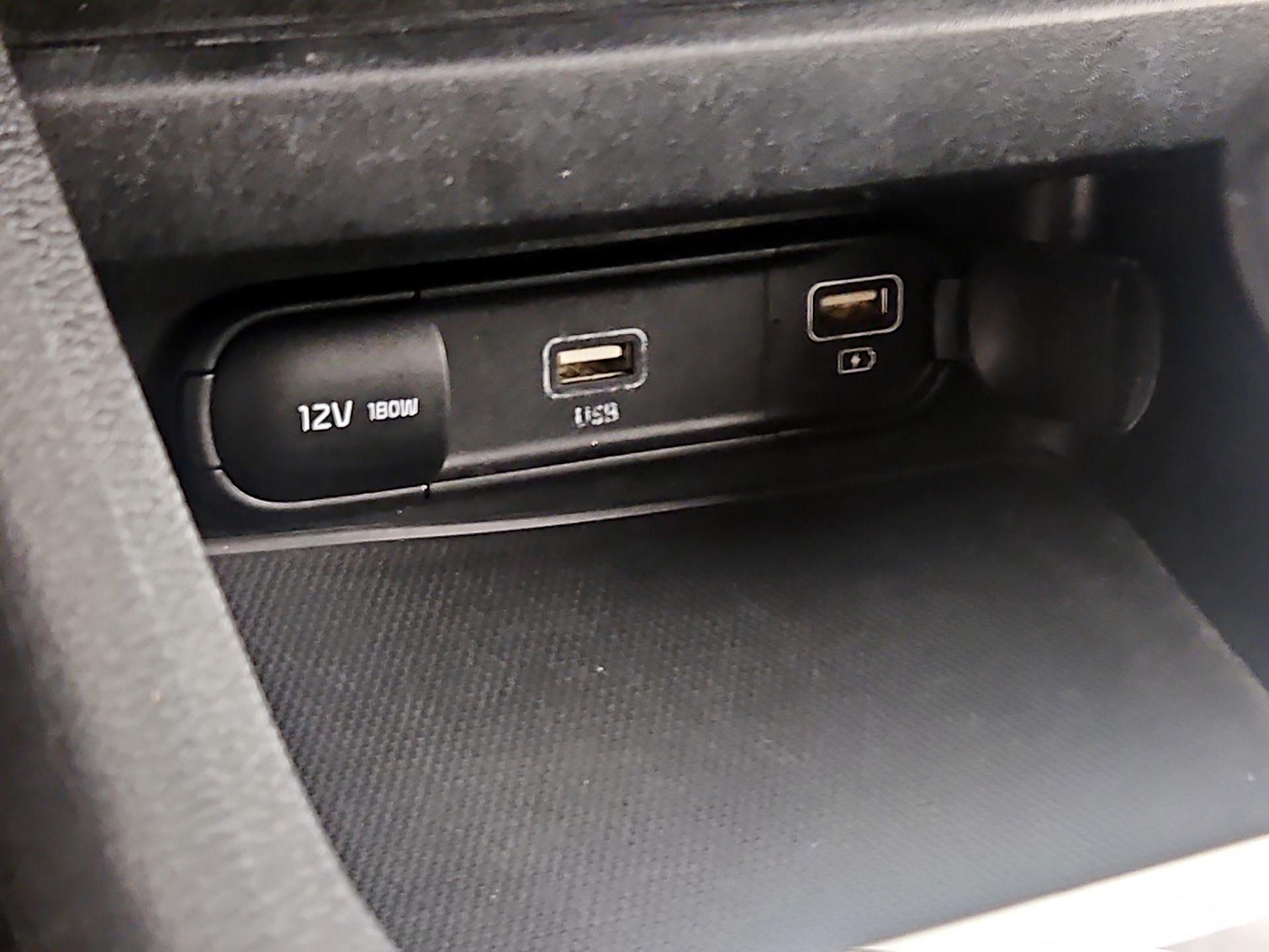Thumbnail: 2024 Kia Forte - 18