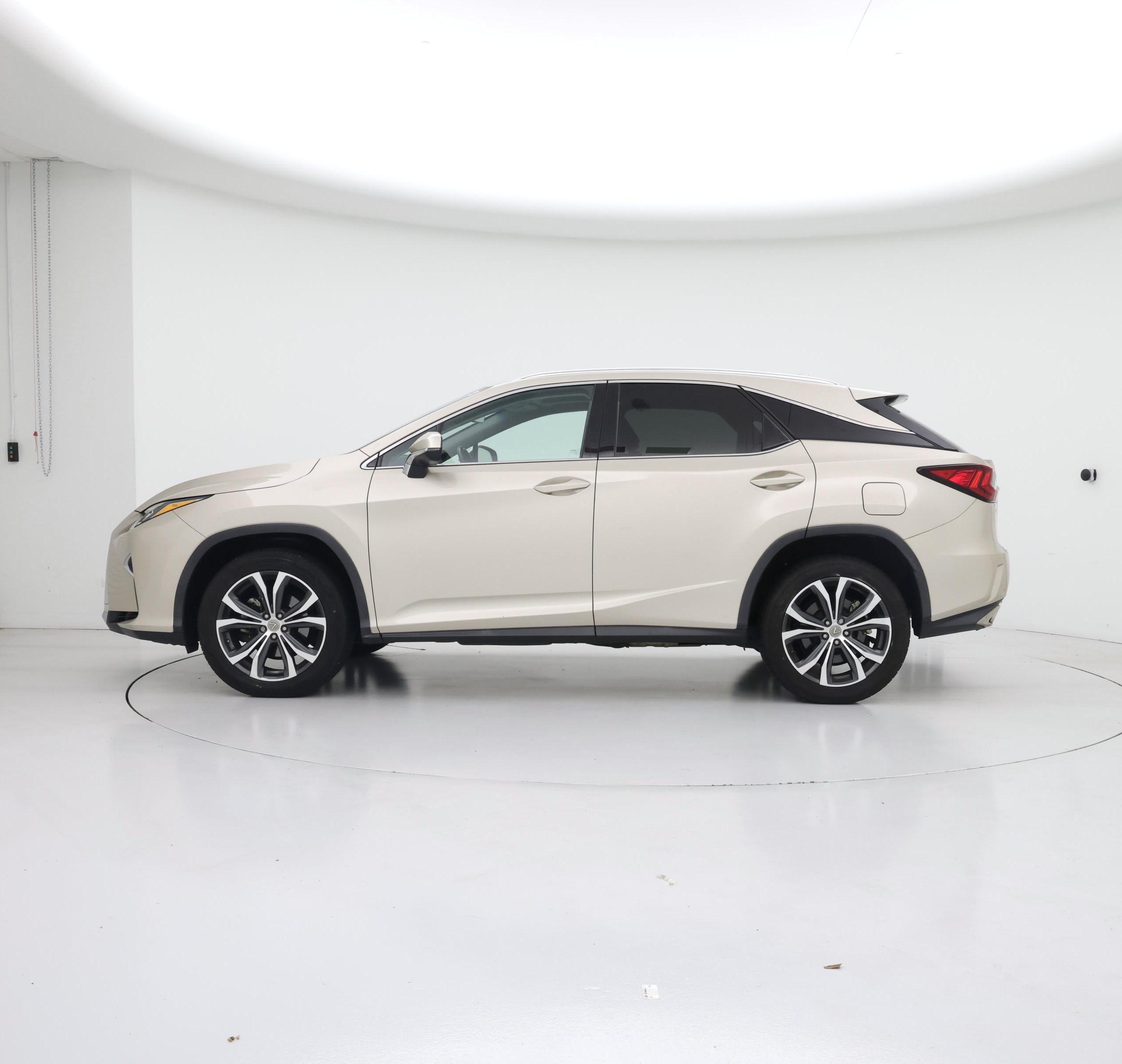 Thumbnail: 2017 Lexus RX - 3