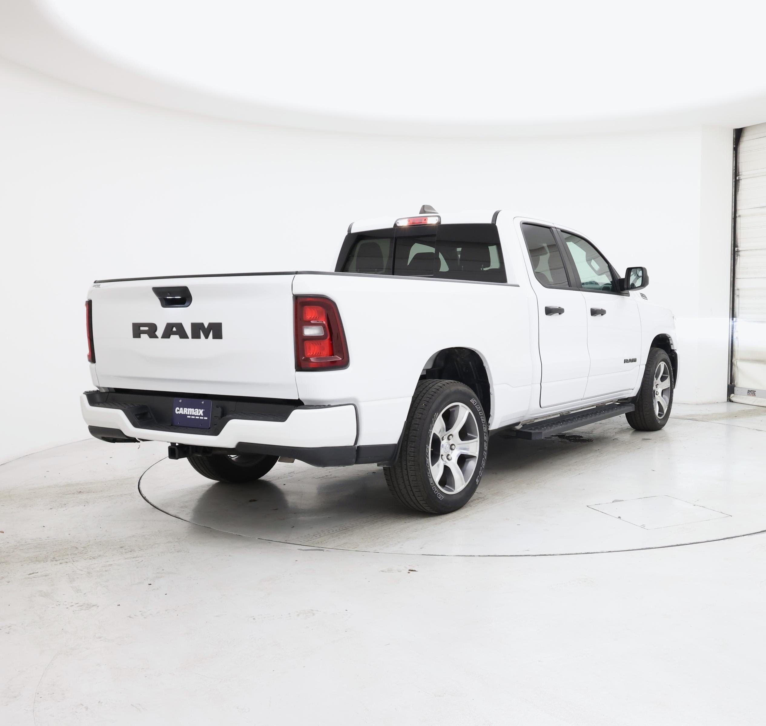 Thumbnail: 2025 RAM 1500 - 8