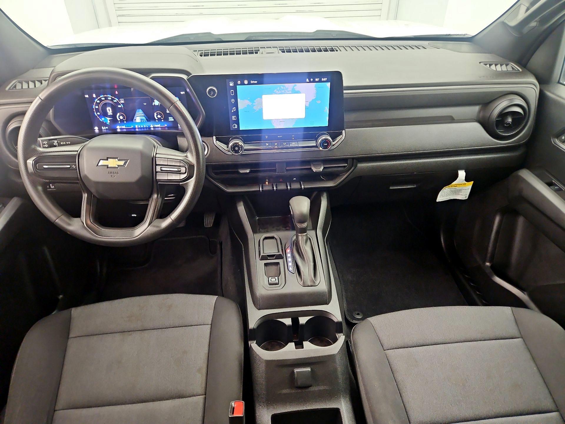 Thumbnail: 2024 Chevrolet Colorado - 9