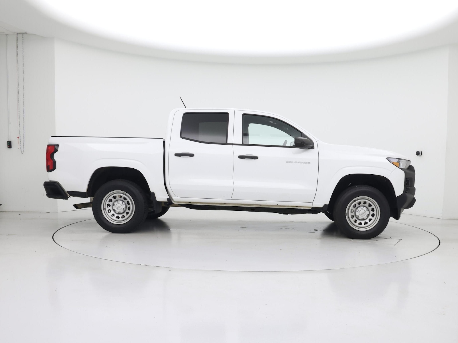 2024 Chevrolet Colorado Work Truck - Photo 8