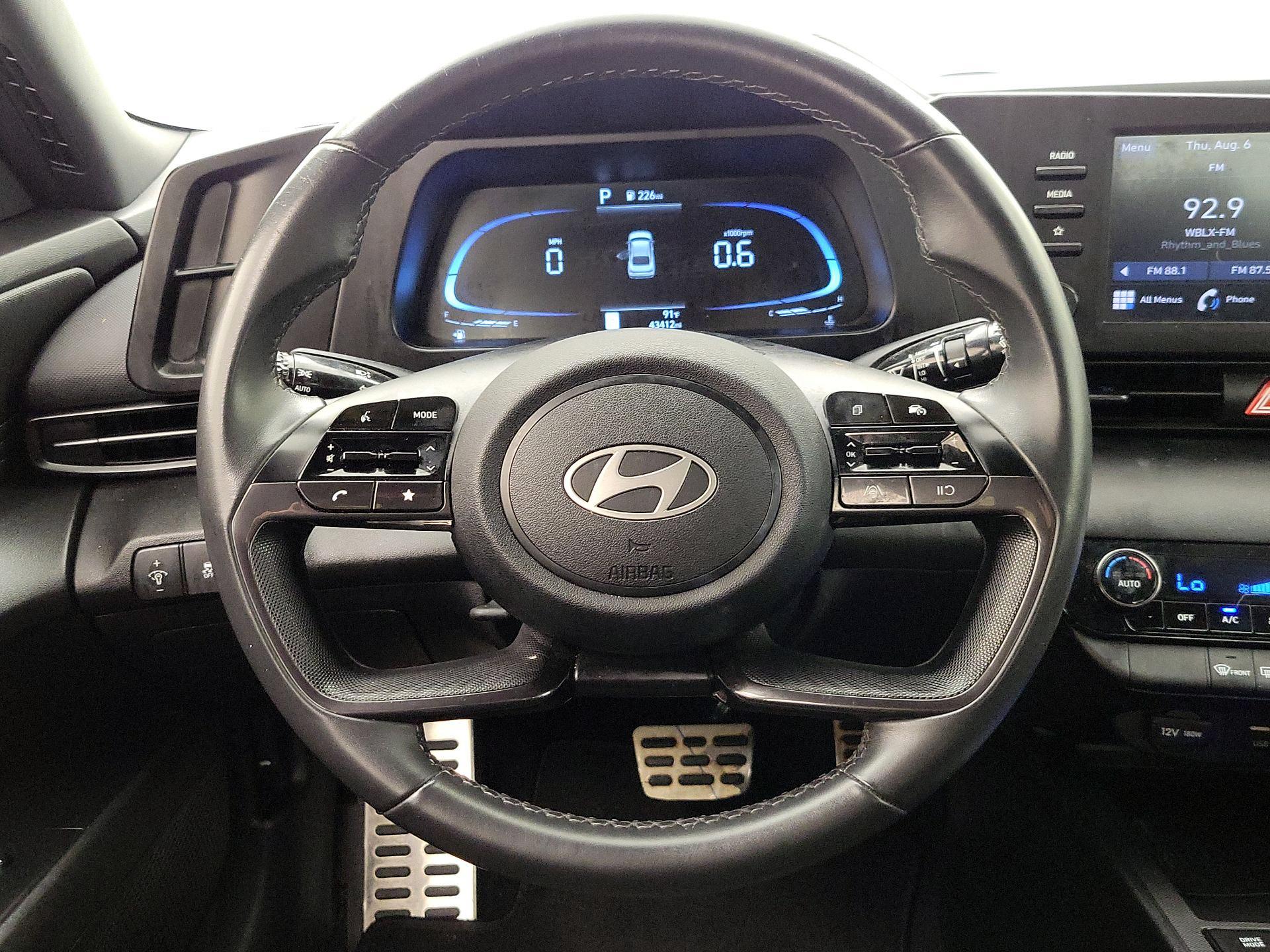 Thumbnail: 2025 Hyundai Elantra - 10