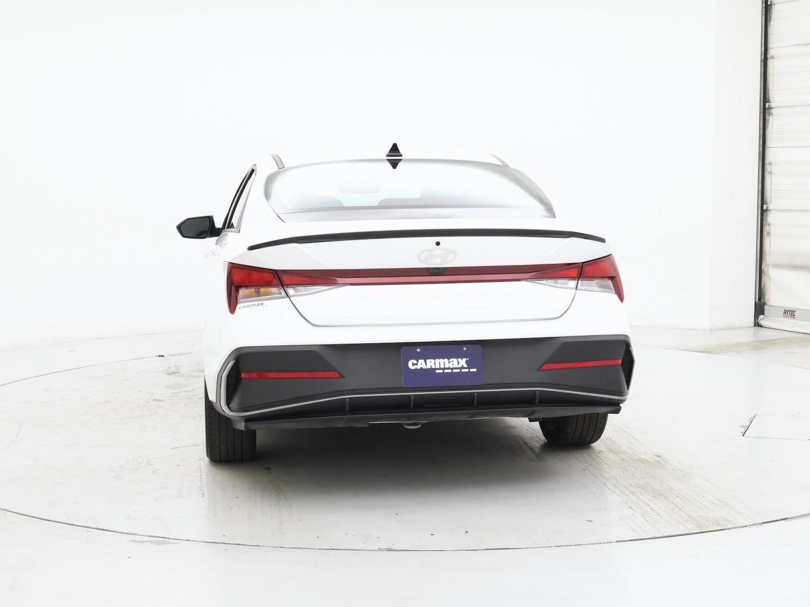 2025 Hyundai Elantra SEL - Photo 7