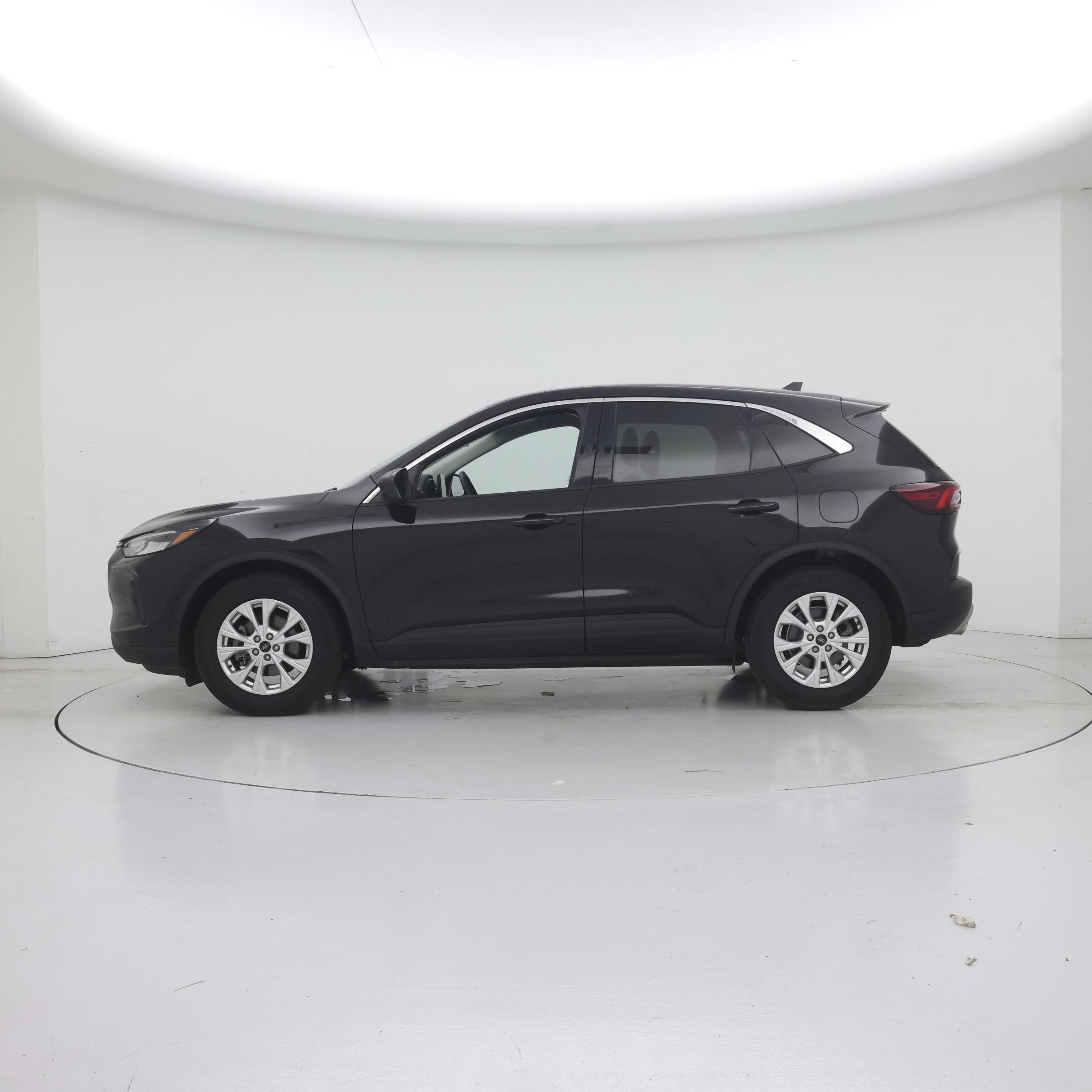 Thumbnail: 2024 Ford Escape - 3